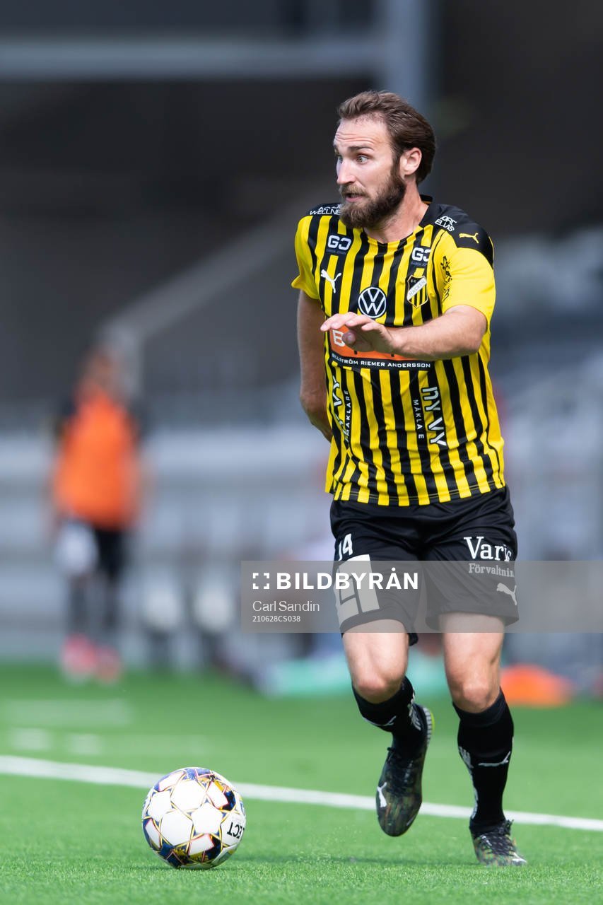 Häckens Oskar Sverrisson