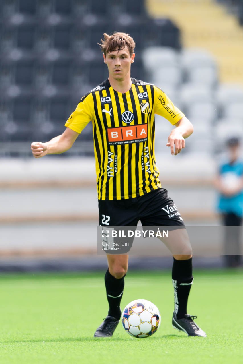 Häckens Tobias Carlsson