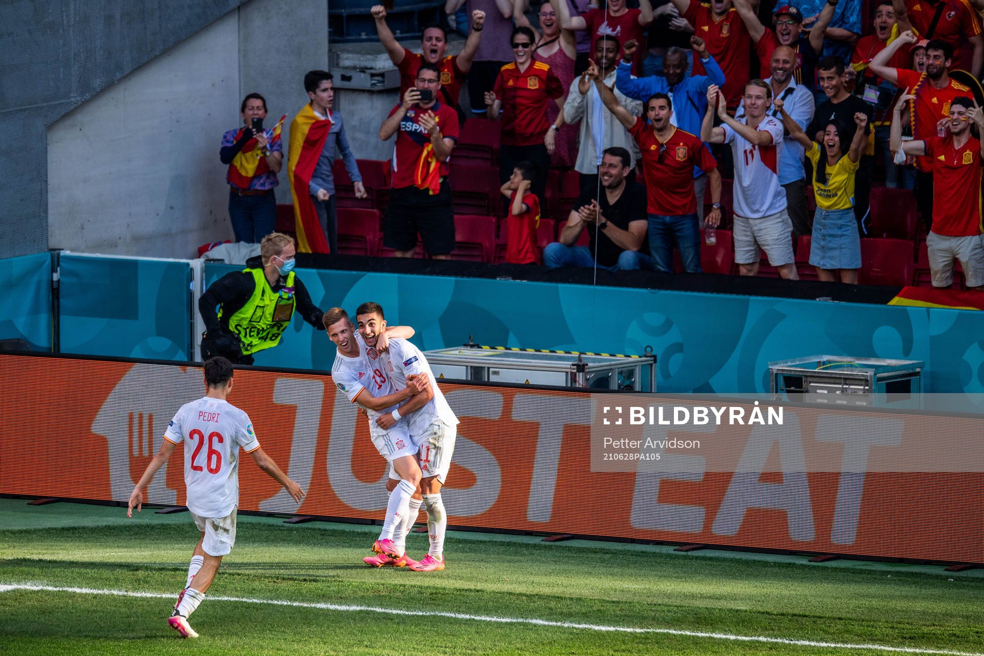 Dani Olmo and Ferran Torres of Spain celebrates 1-3 during the UEFA Euro 2020 Football Championship round of 16 match between Croatia and Spain on June 28, 2021 in Copenhagen.