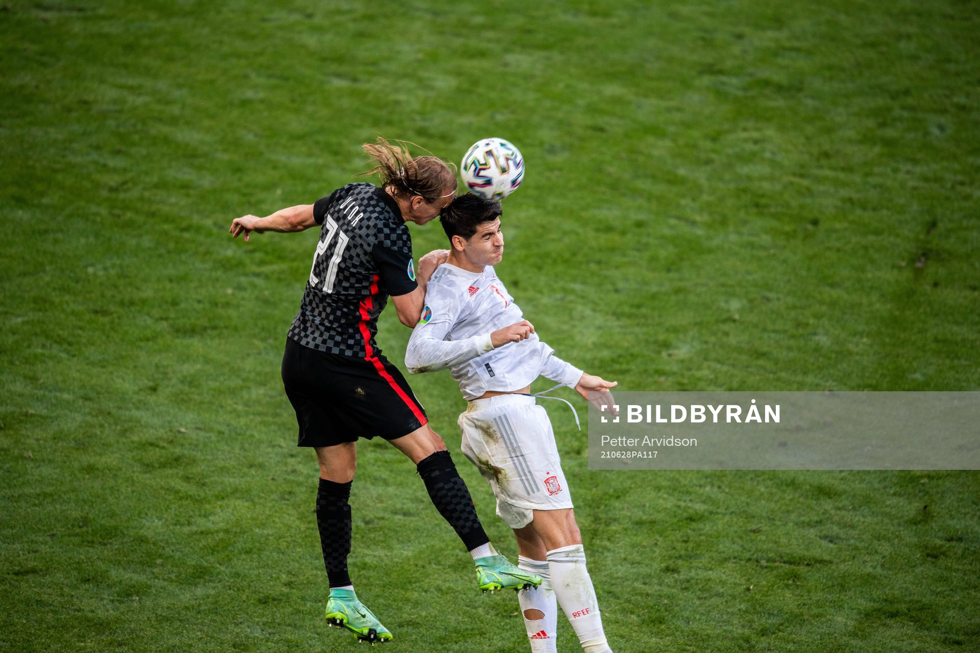 Domagoj Vida of Croatia and Alvaro Morata of Spain