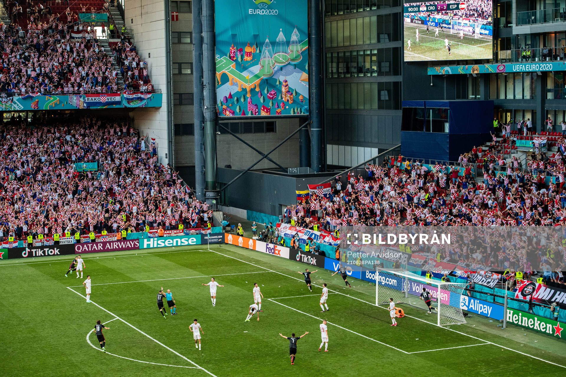Mario Pasalic  of Croatia celebrates scoring 3-3