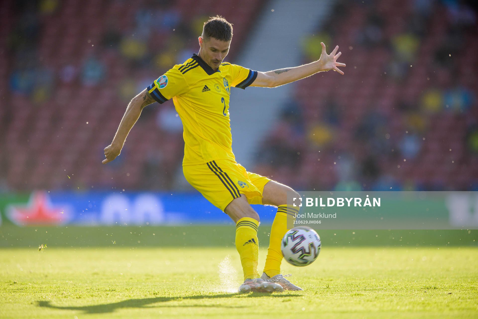 Mikael Lustig of Sweden