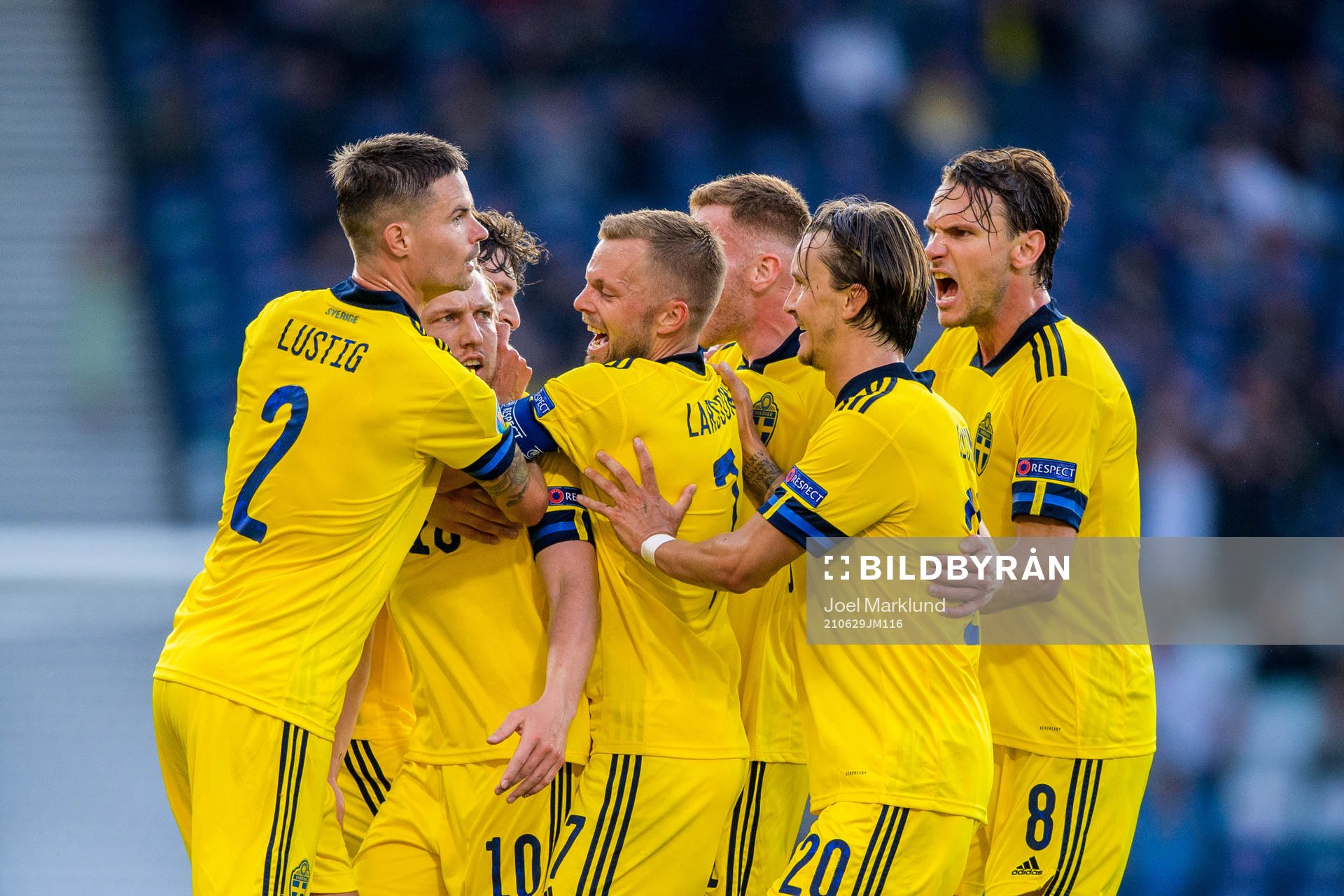Mikael Lustig, Emil Forsberg, Sebastian Larsson and