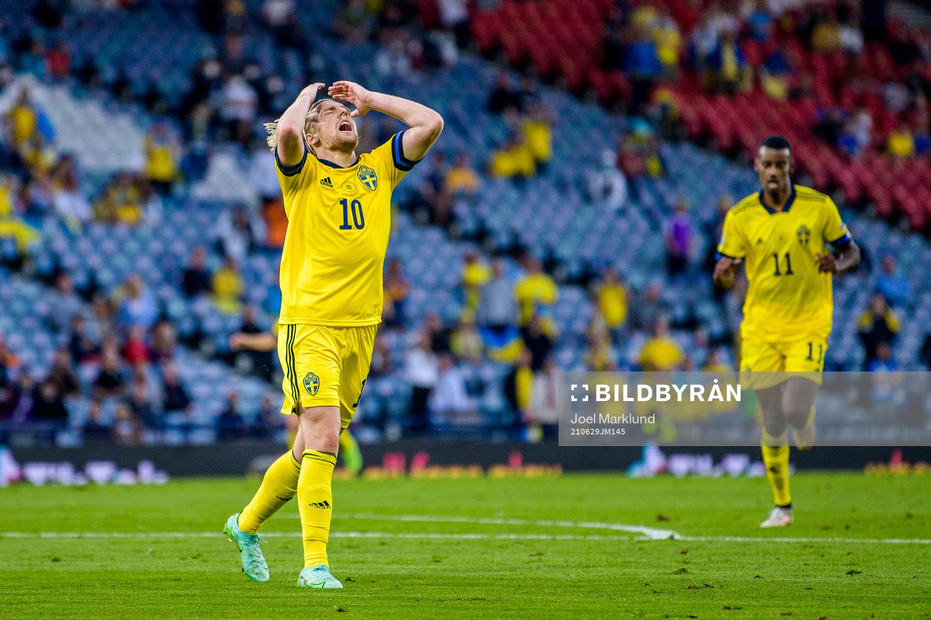Emil Forsberg of Sweden looks dejected