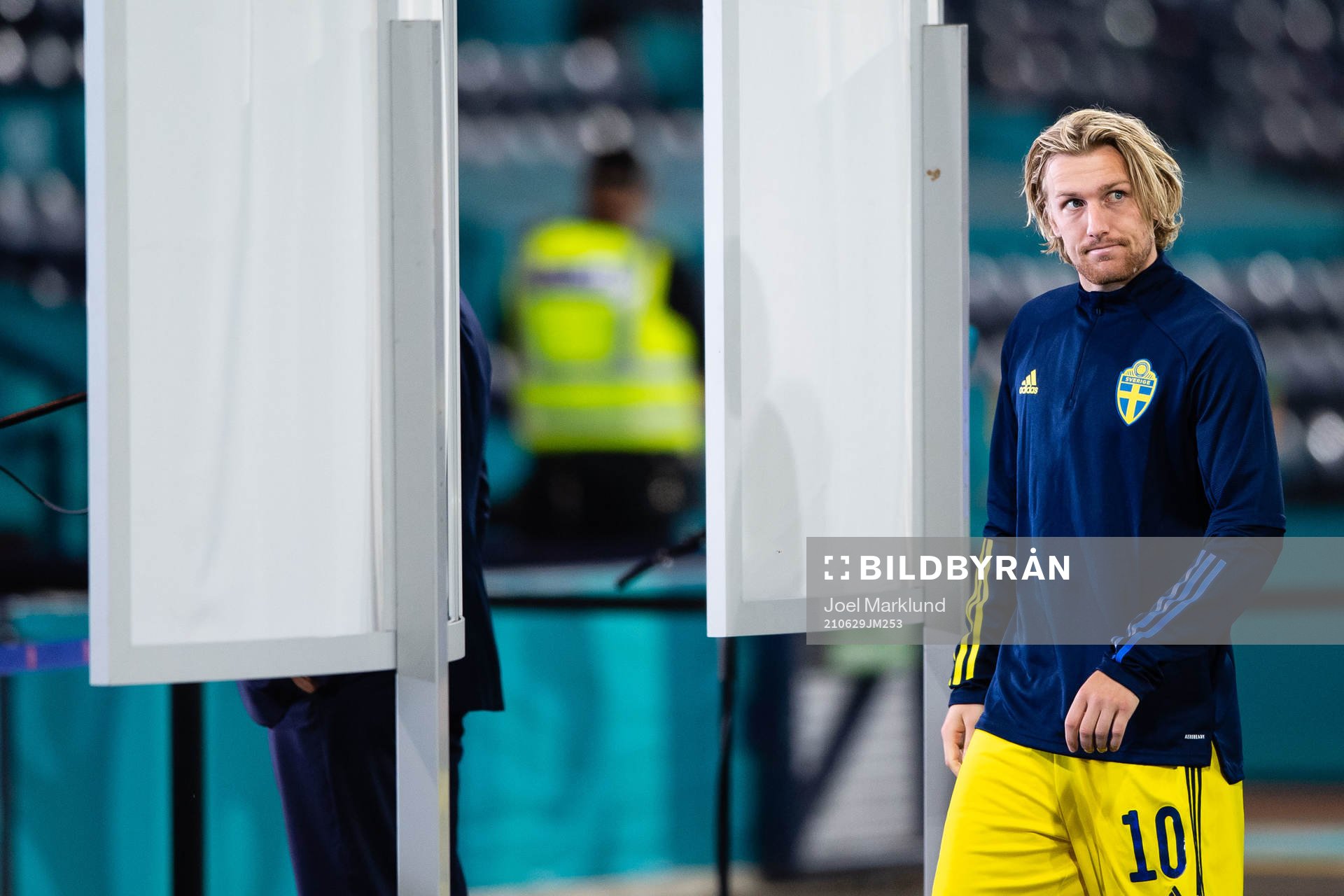 Emil Forsberg of Sweden looks dejected