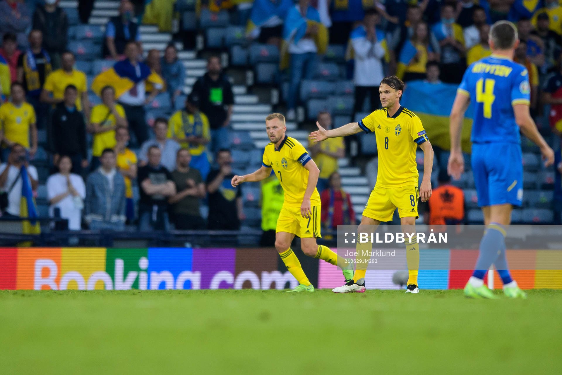 Sebastian Larsson and Albin Ekdal of Sweden plays in front