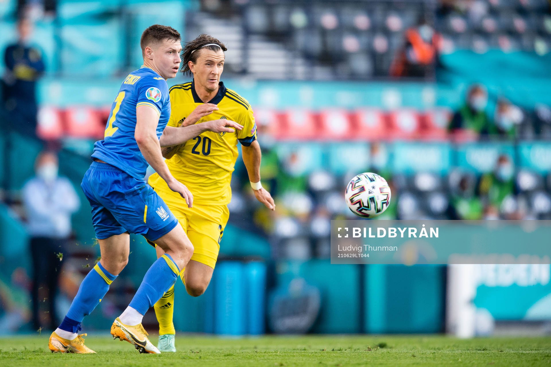Mykola Matviyenko of Ukraine and Kristoffer Olsson of Sweden