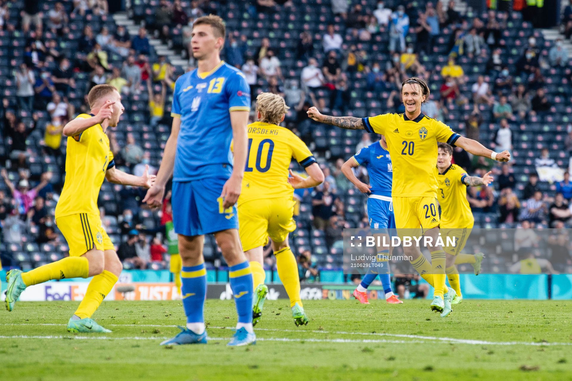 Emil Forsberg and Kristoffer Olsson of Sweden celebrates 1-1