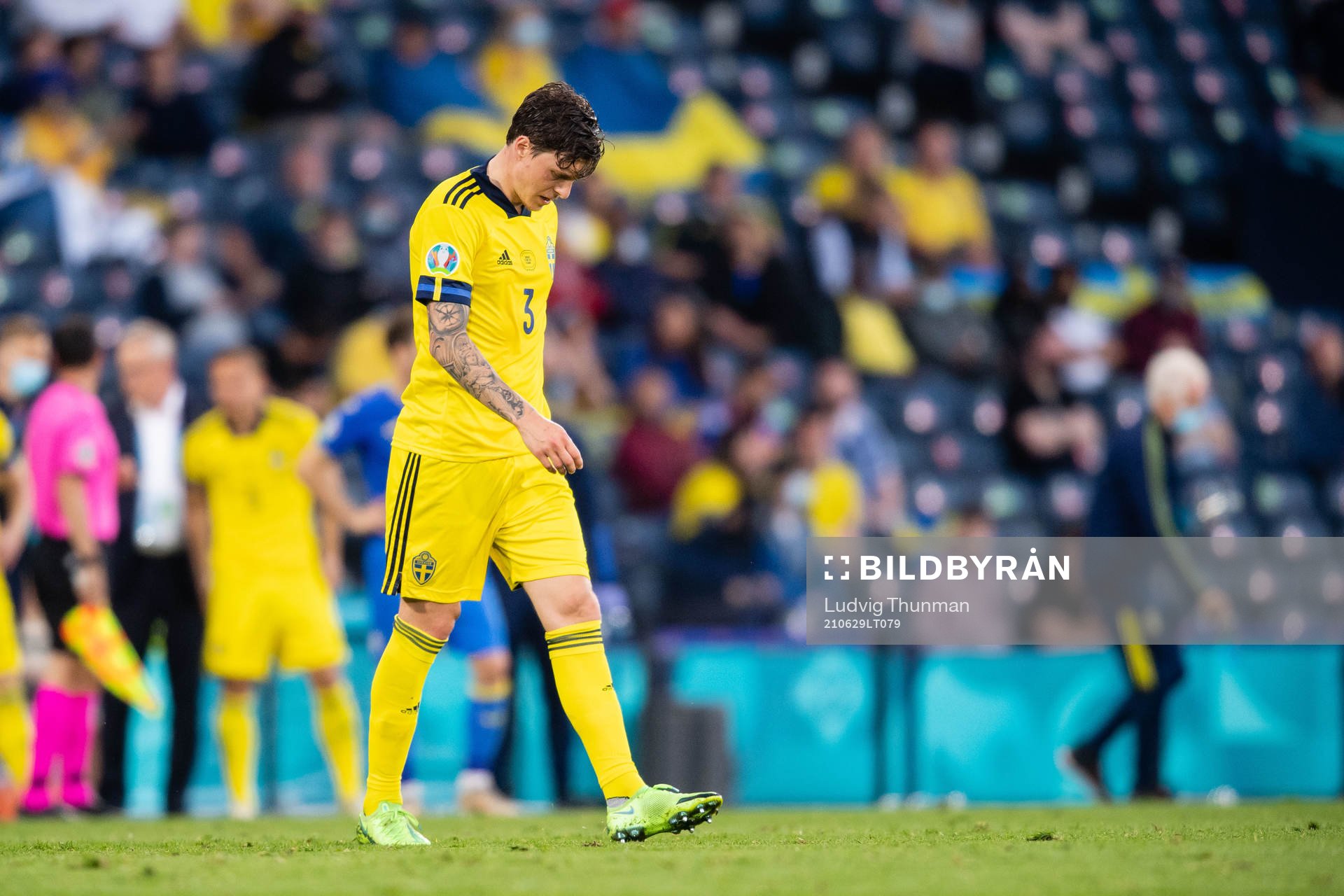 Victor Nilsson Lindelöf of Sweden looks dejected