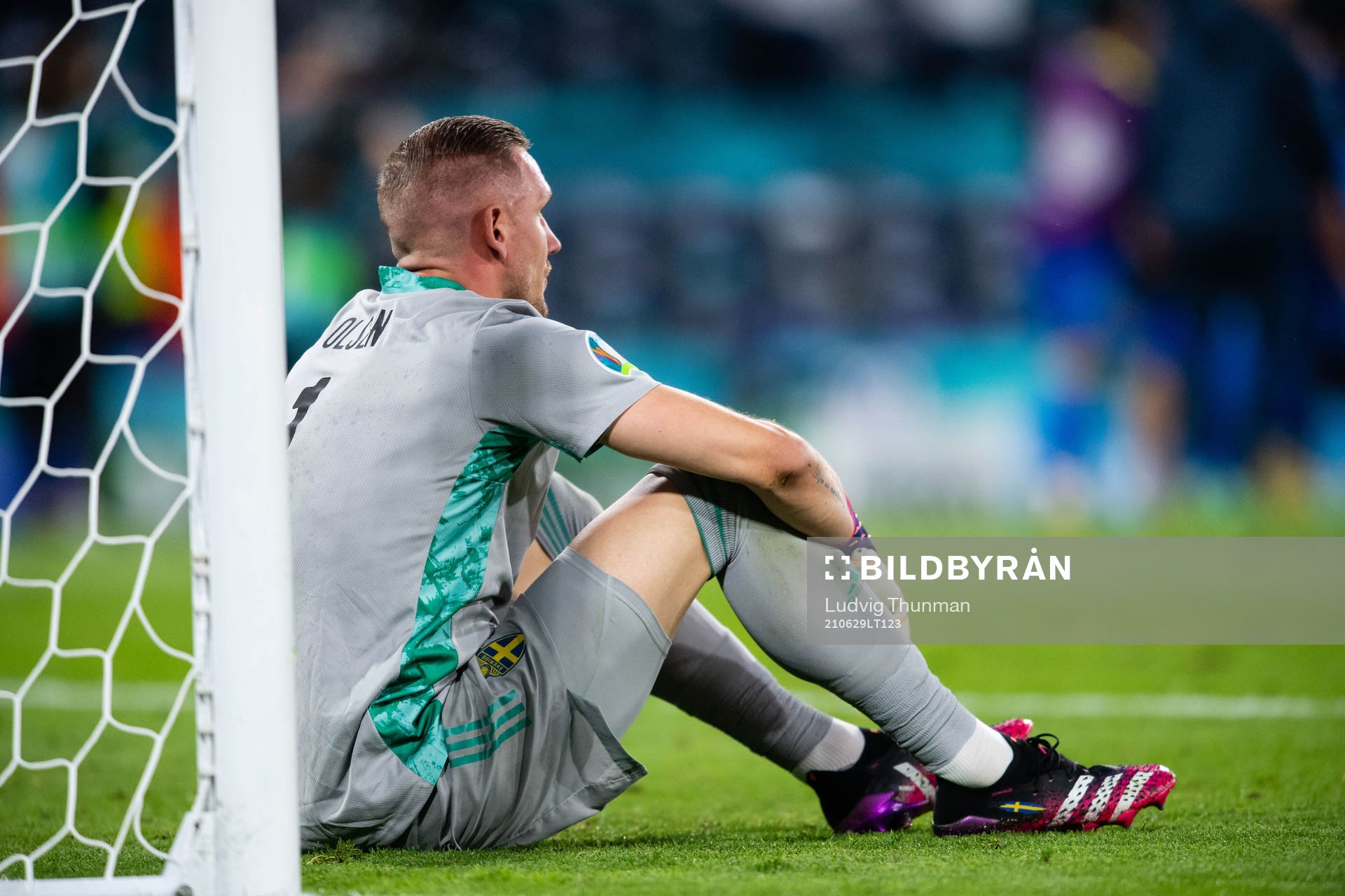 Goalkeeper Robin Olsen of Sweden looks dejected