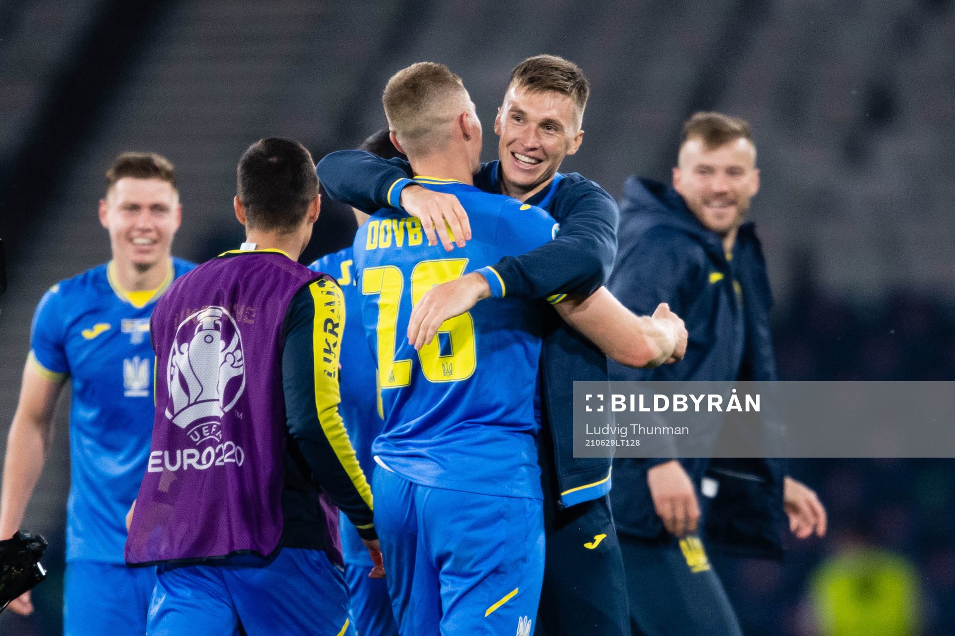 Players of Ukraine celebrates