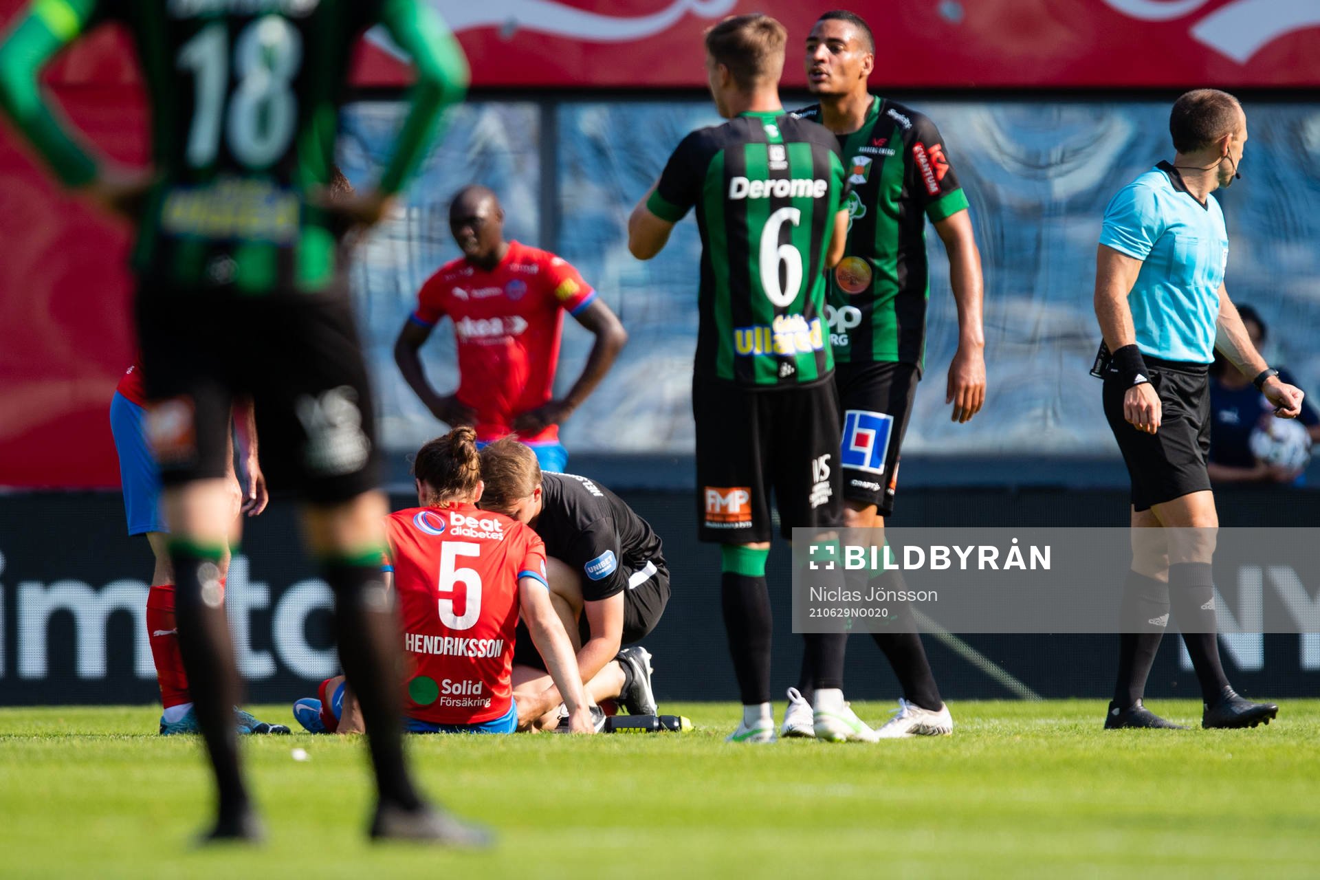 Helsingborgs Brandur Hendriksson Olsen får behandling
