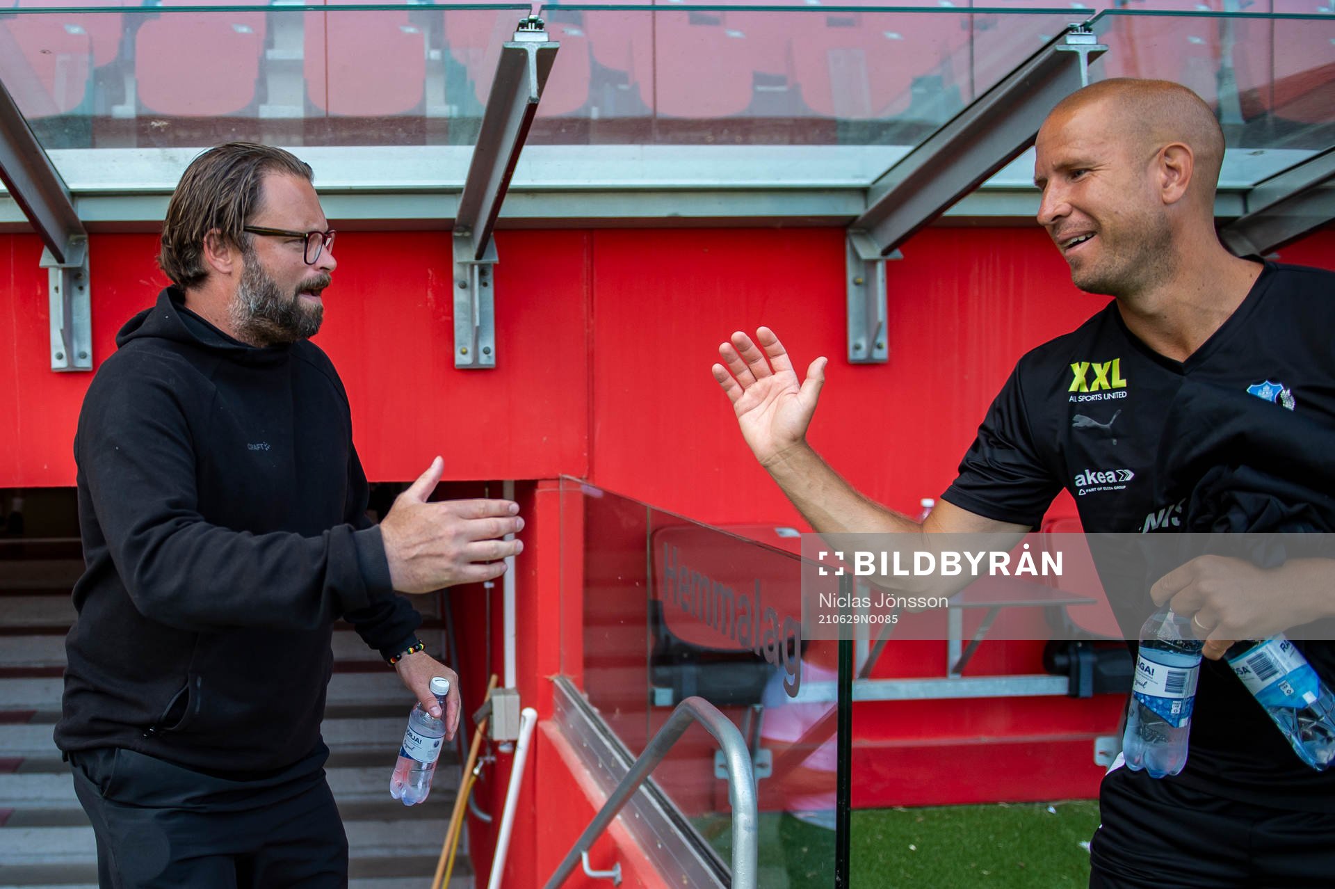 Varbergs tränare Joakim Persson och assisterande tränare