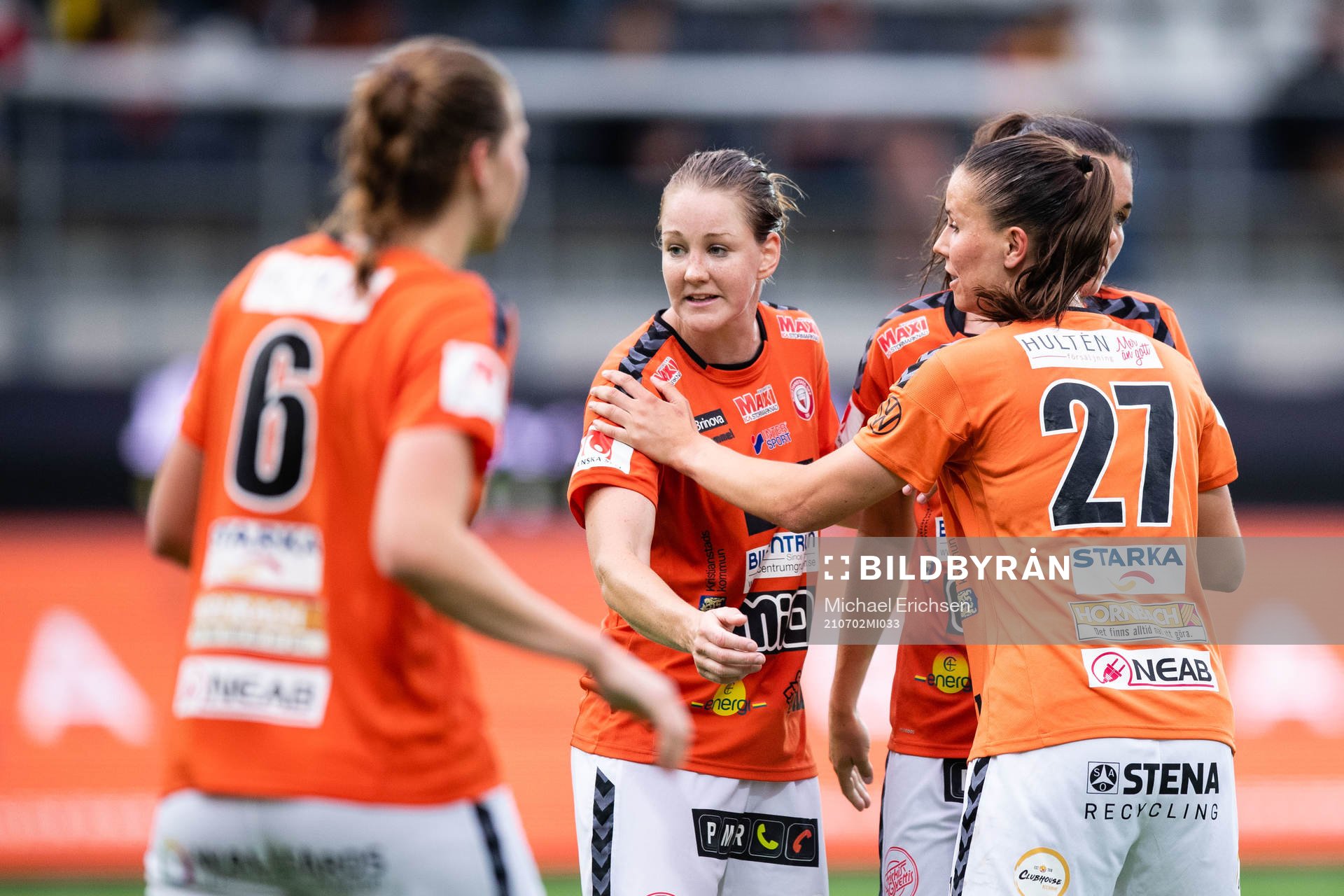 Kristianstads spelare jublar efter 1-2 under fotbollsmatchen i Damallsvenskan mellan Häcken och Kristianstad den 2 juli 2021 i Göteborg.