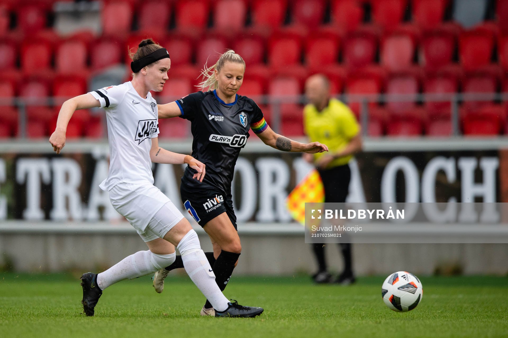 Eskilstunas Linn Vickius och Växjös Emmi Alanen