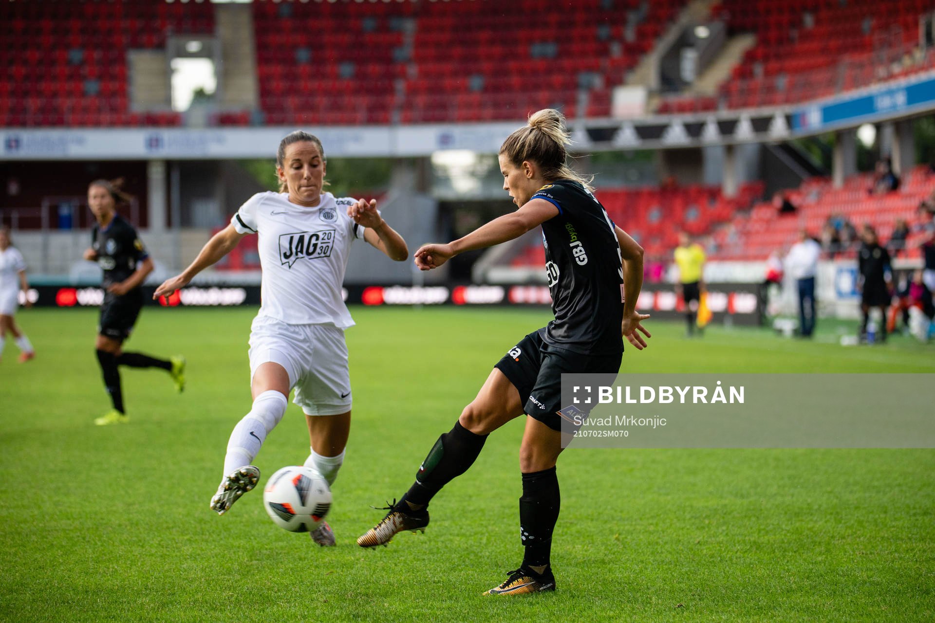 Växjös Mimmi Strömgren och Eskilstunas Anna Oskarsson