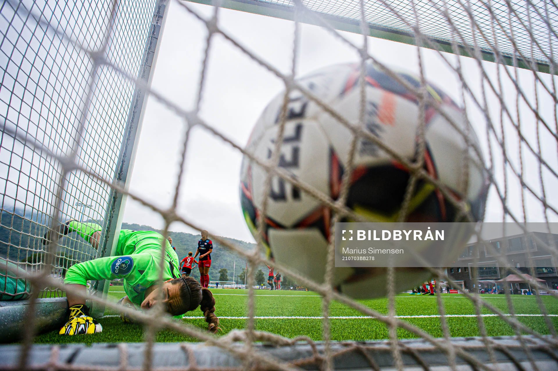 Victoria Lucy Esson of Avaldsnes at the 3-0 goal