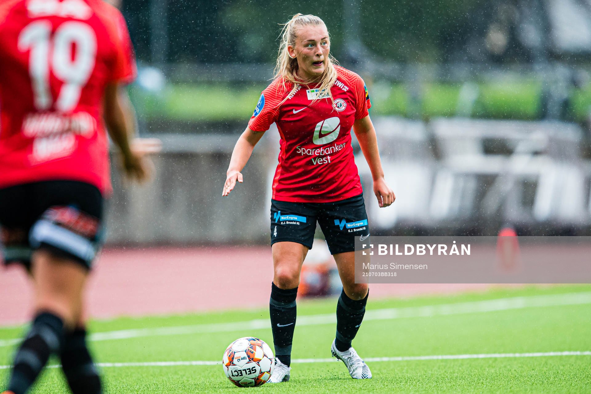 Madeleine Veivåg of Arna-Bjørnar