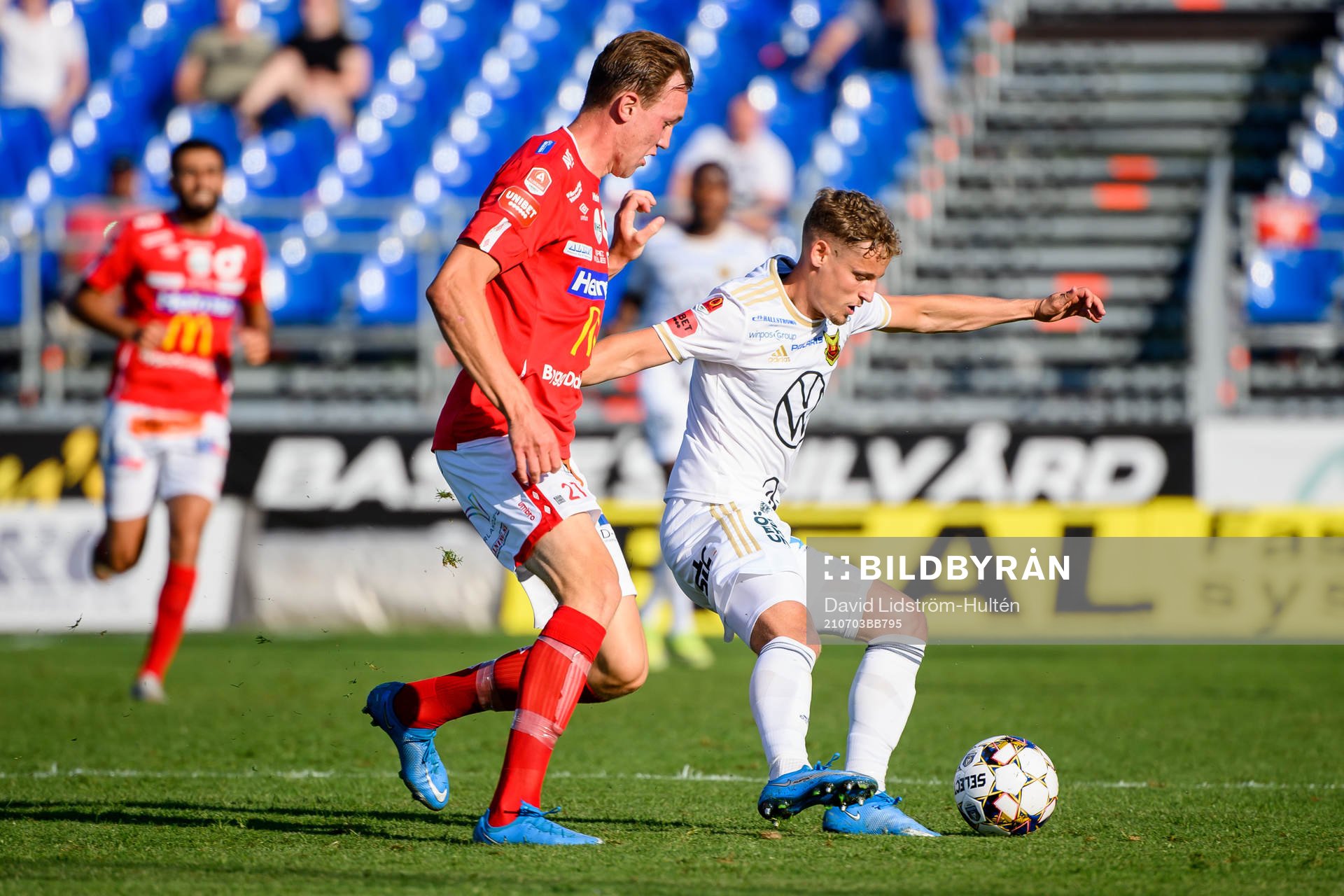 Degerfors Adam Carlén och Östersunds Henrik Bellman