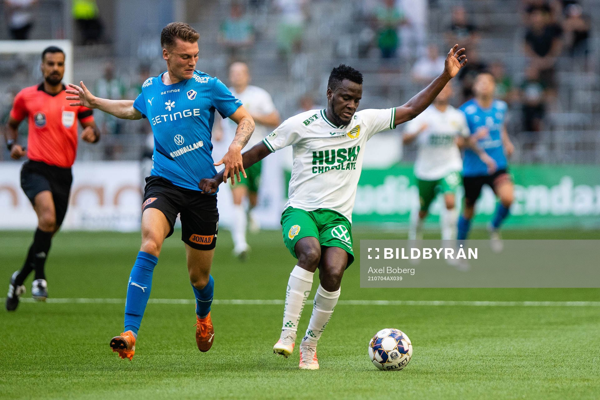 Halmstads Samuel Kroon och Hammarbys David Accam
