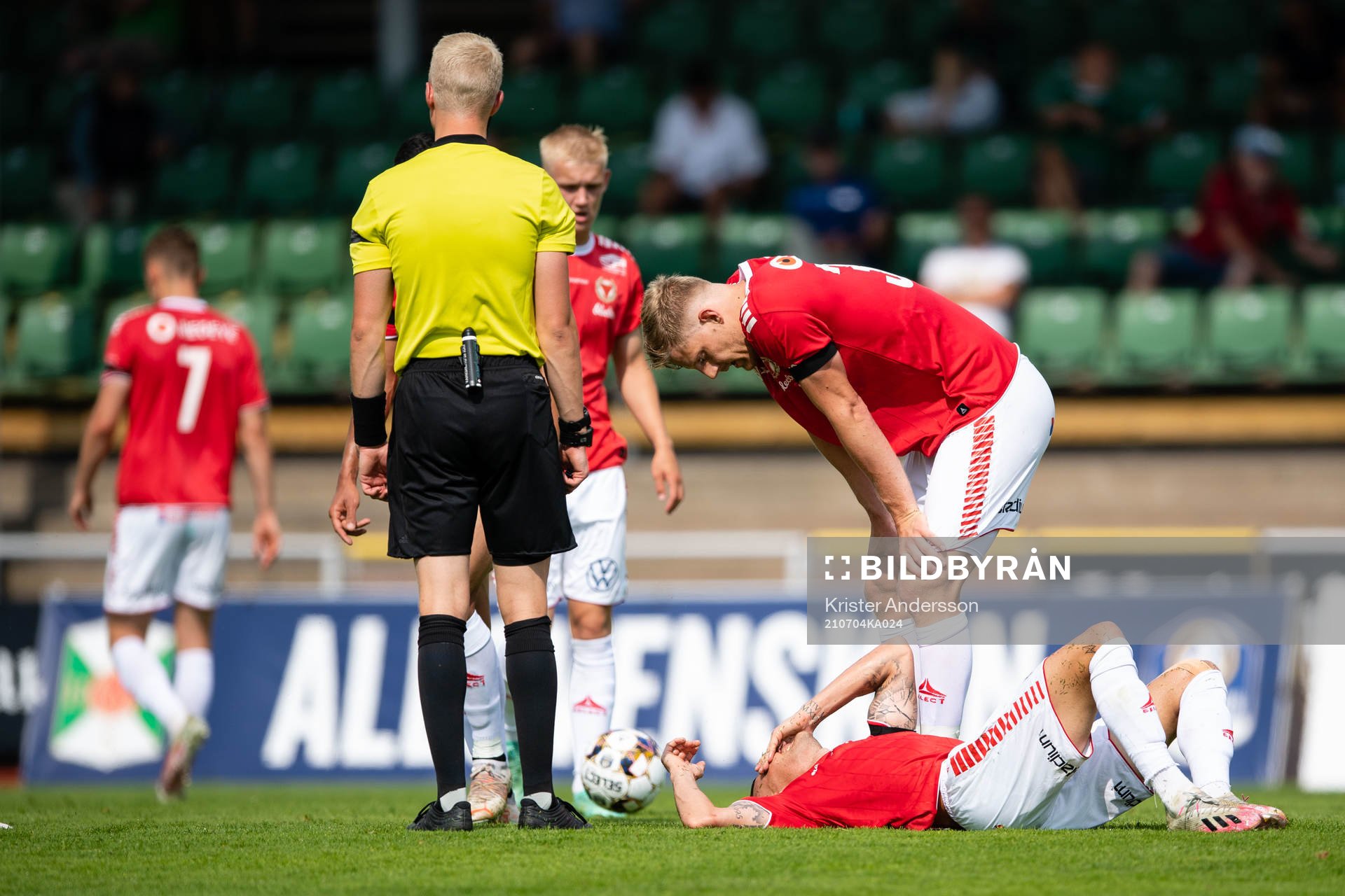 Kalmars Rasmus Sjöstedt har ont