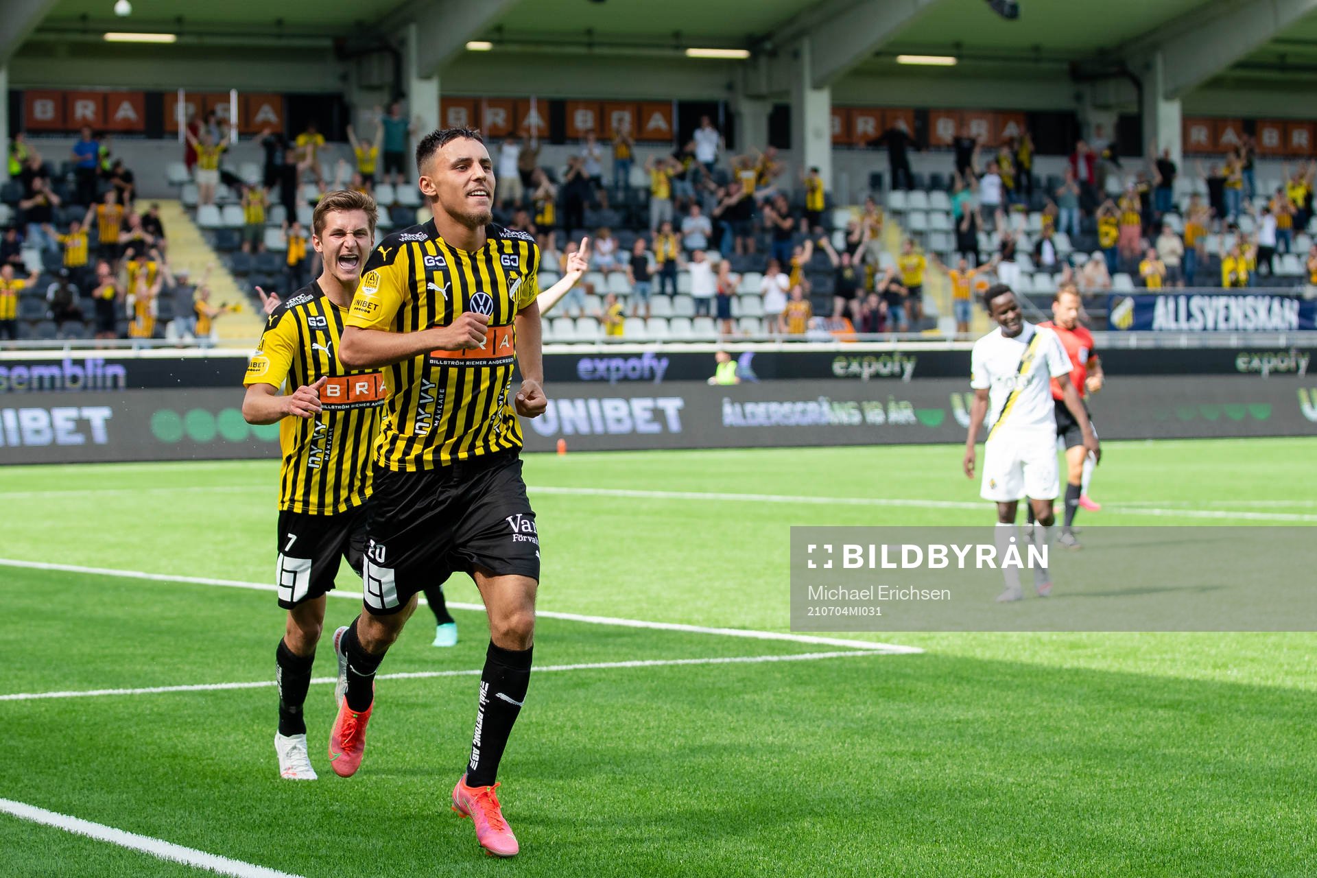Häckens Ali Youssef jublar