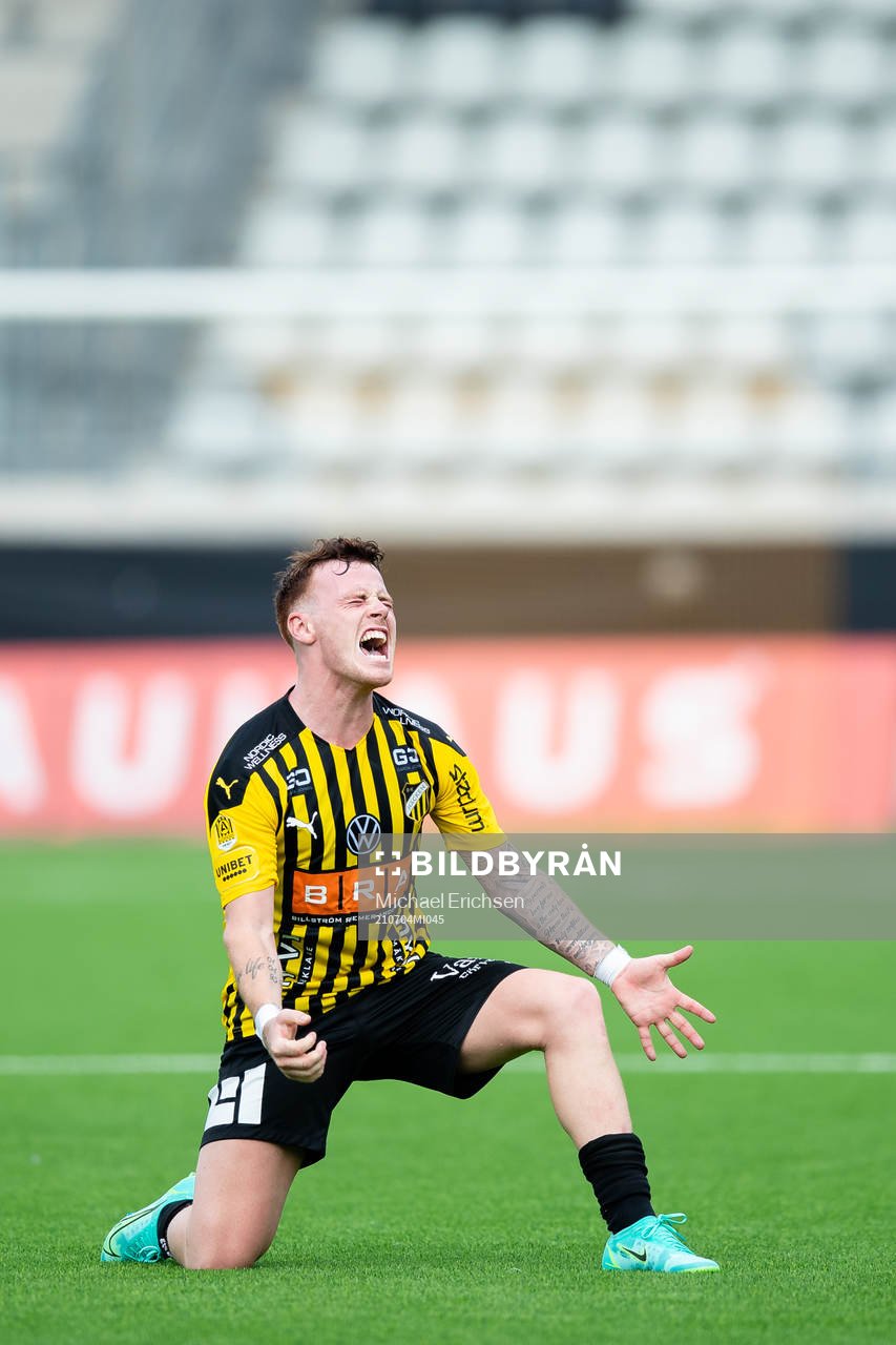 Häckens Tobias Heintz jublar