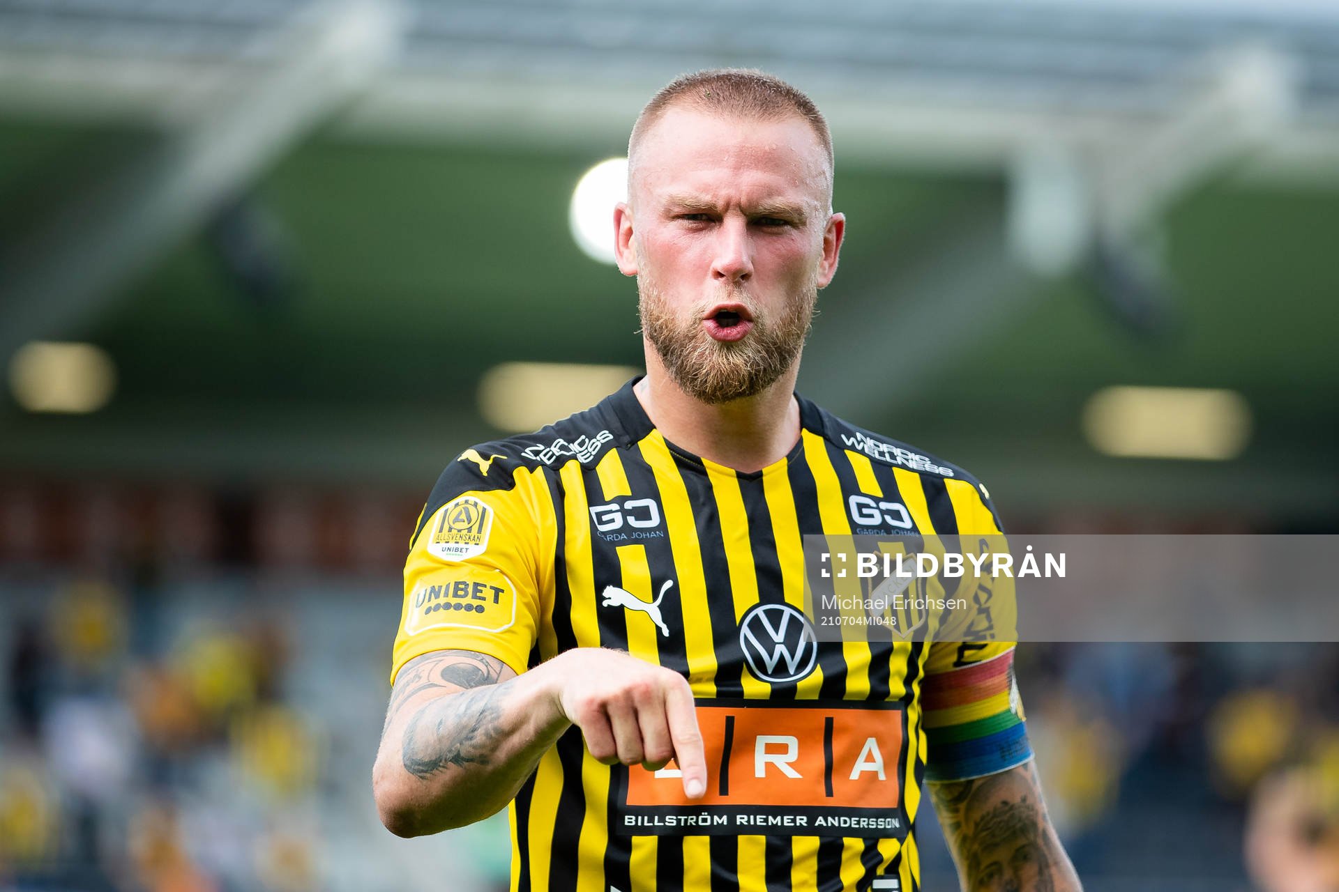 Häckens Alexander Faltsetas jublar efter fotbollsmatchen i Allsvenskan mellan Häcken och AIK den 4 juli 2021 i Göteborg. 