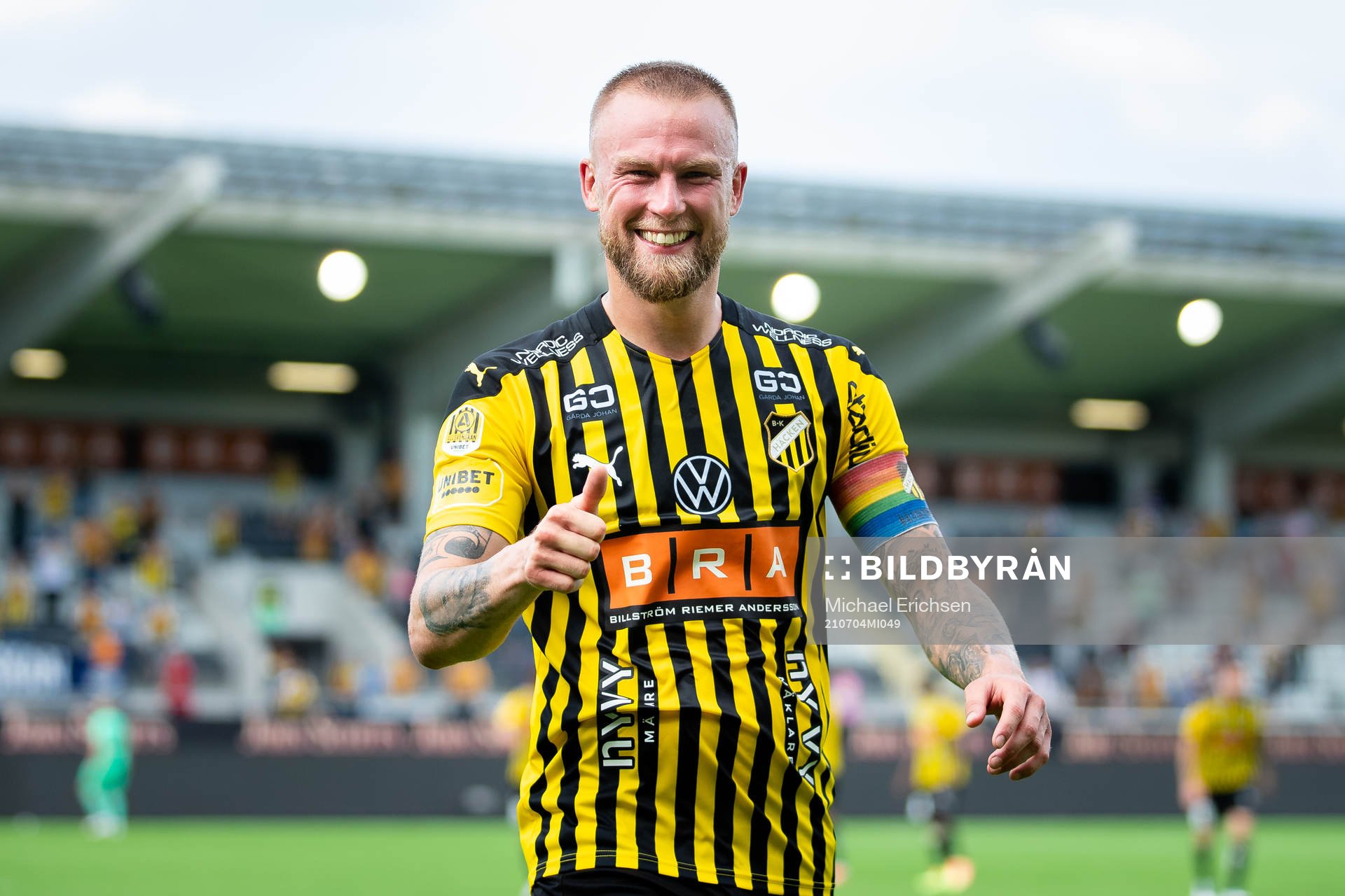 Häckens Alexander Faltsetas jublar efter fotbollsmatchen i Allsvenskan mellan Häcken och AIK den 4 juli 2021 i Göteborg. 