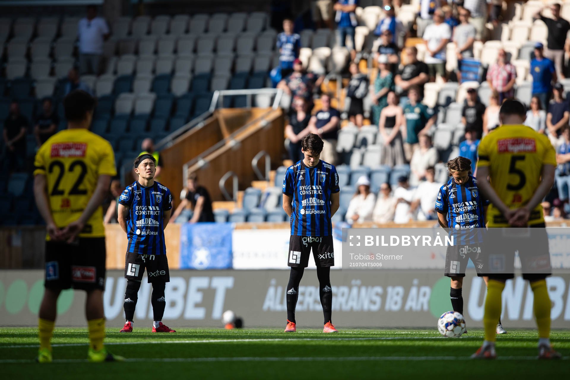 Spelare samlade i en tyst minst för