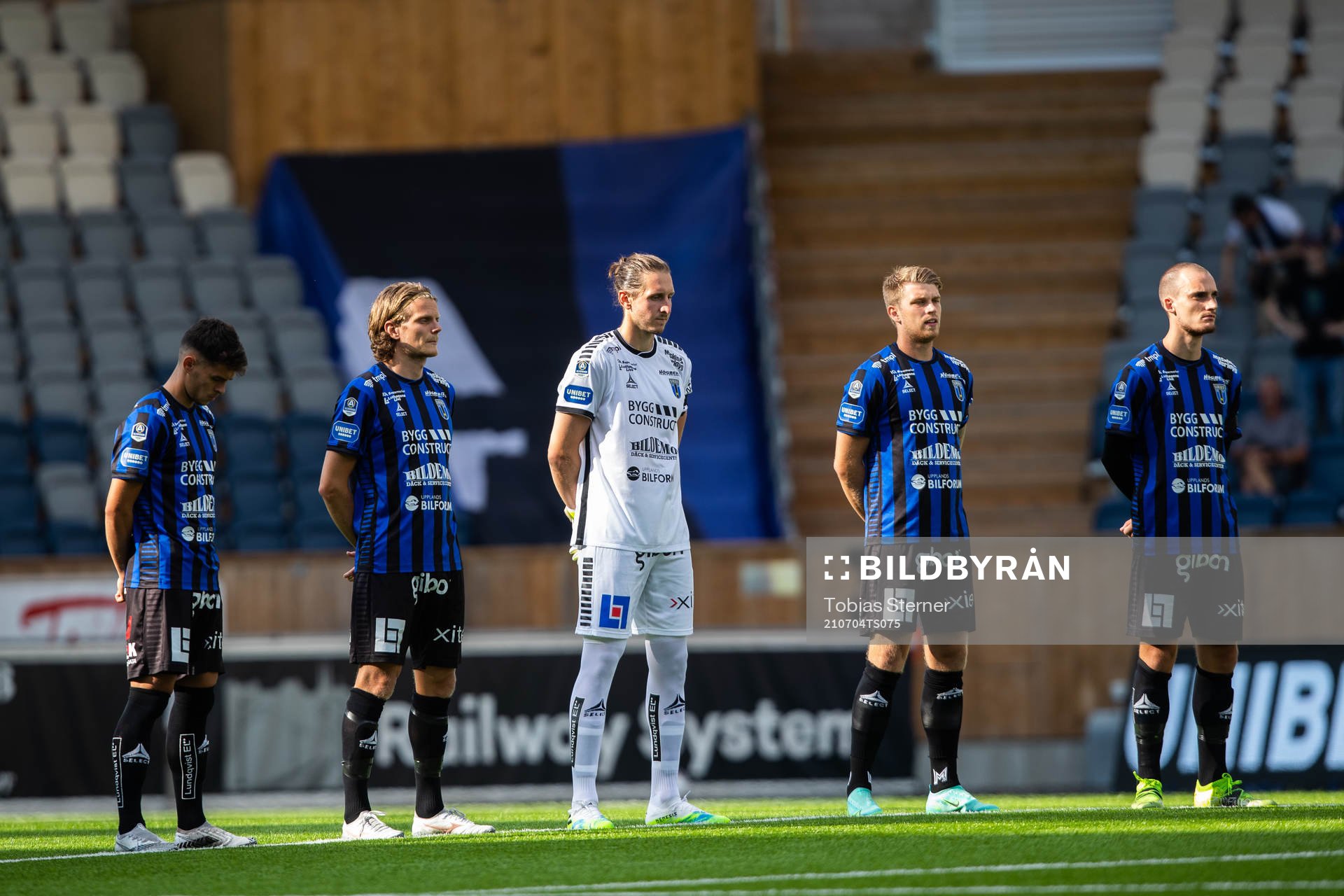 Spelare samlade i en tyst minst för