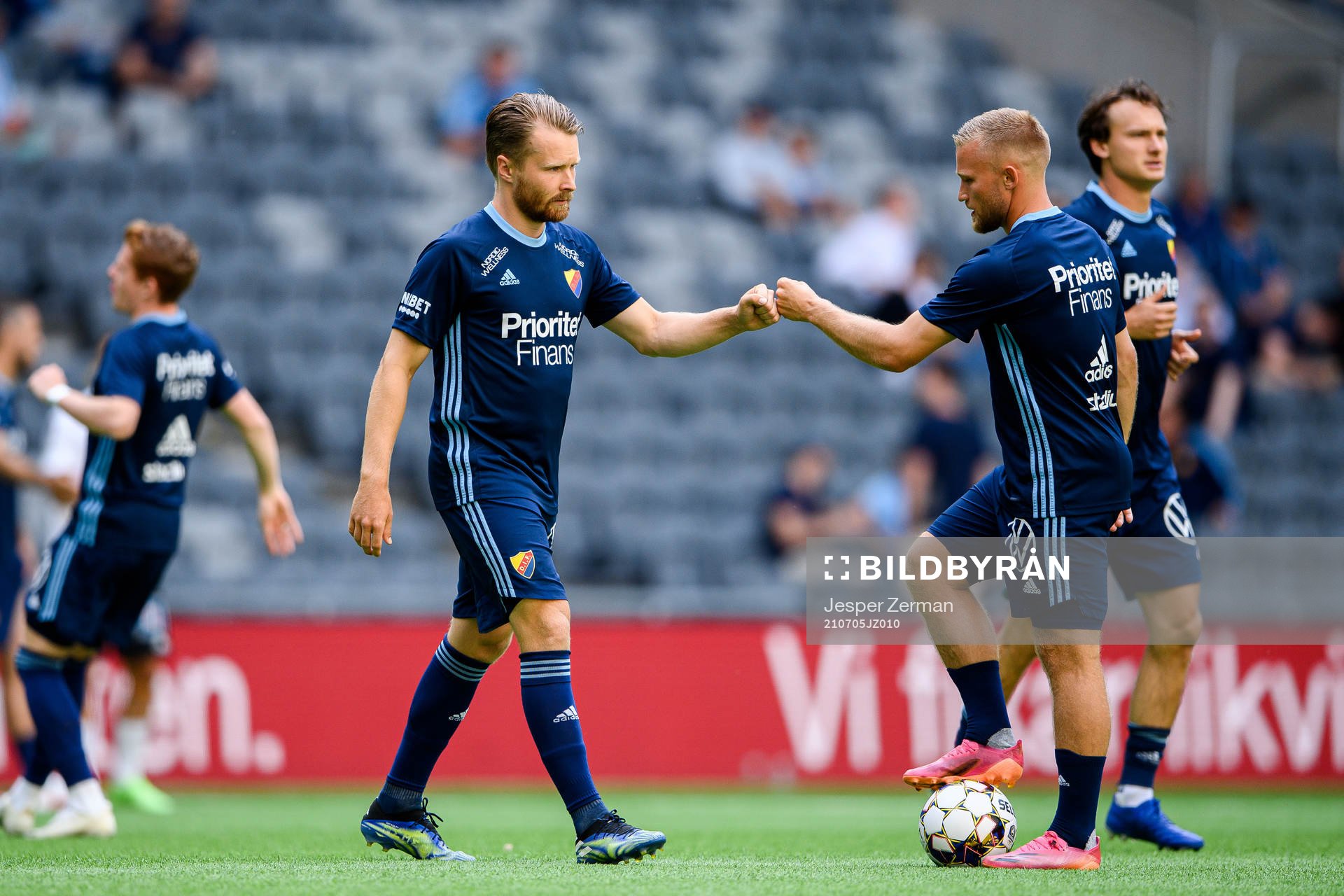 Djurgårdens Jacob Une Larsson och Nicklas Bärkroth