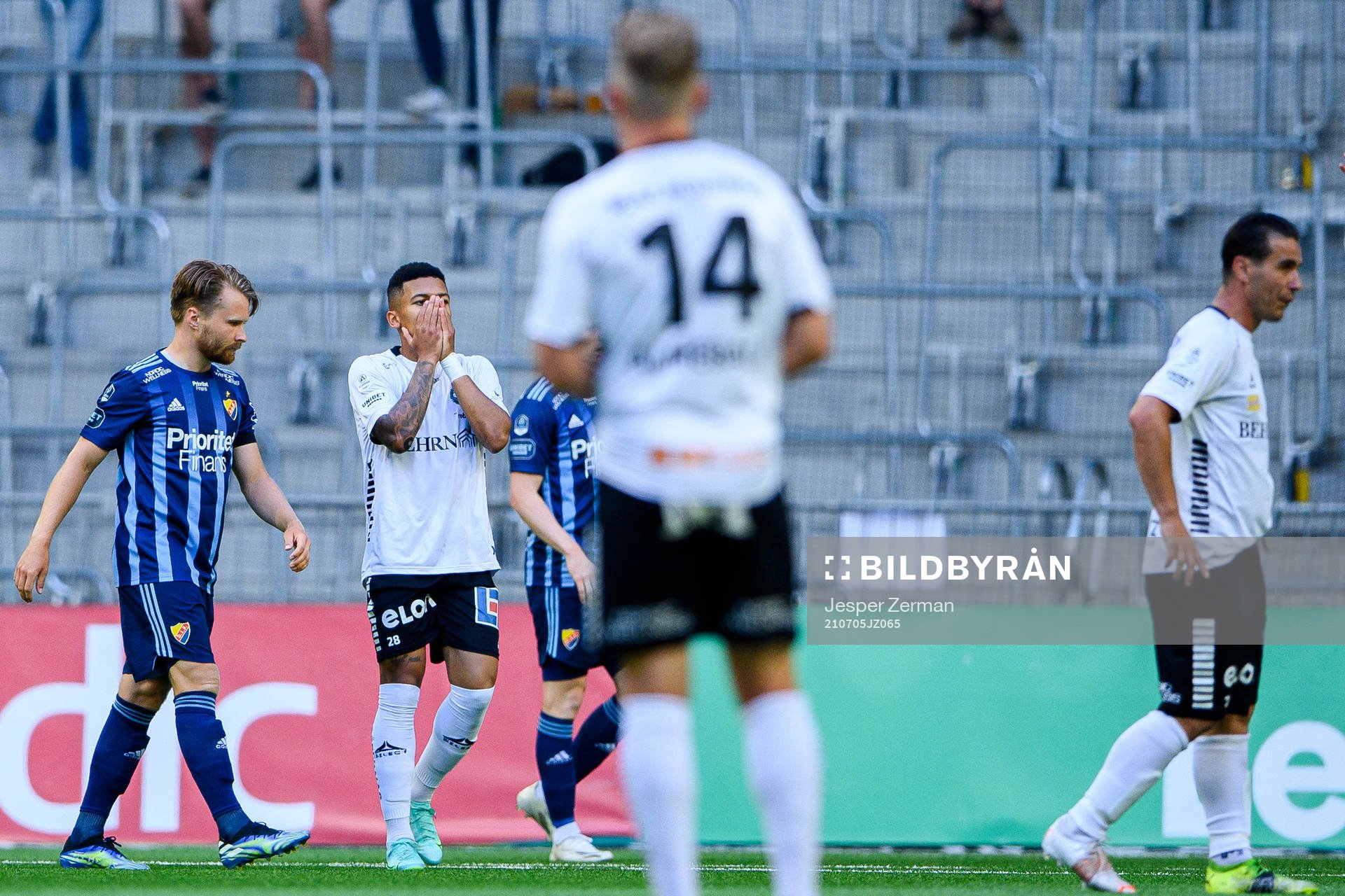Örebros Romain Gall deppar