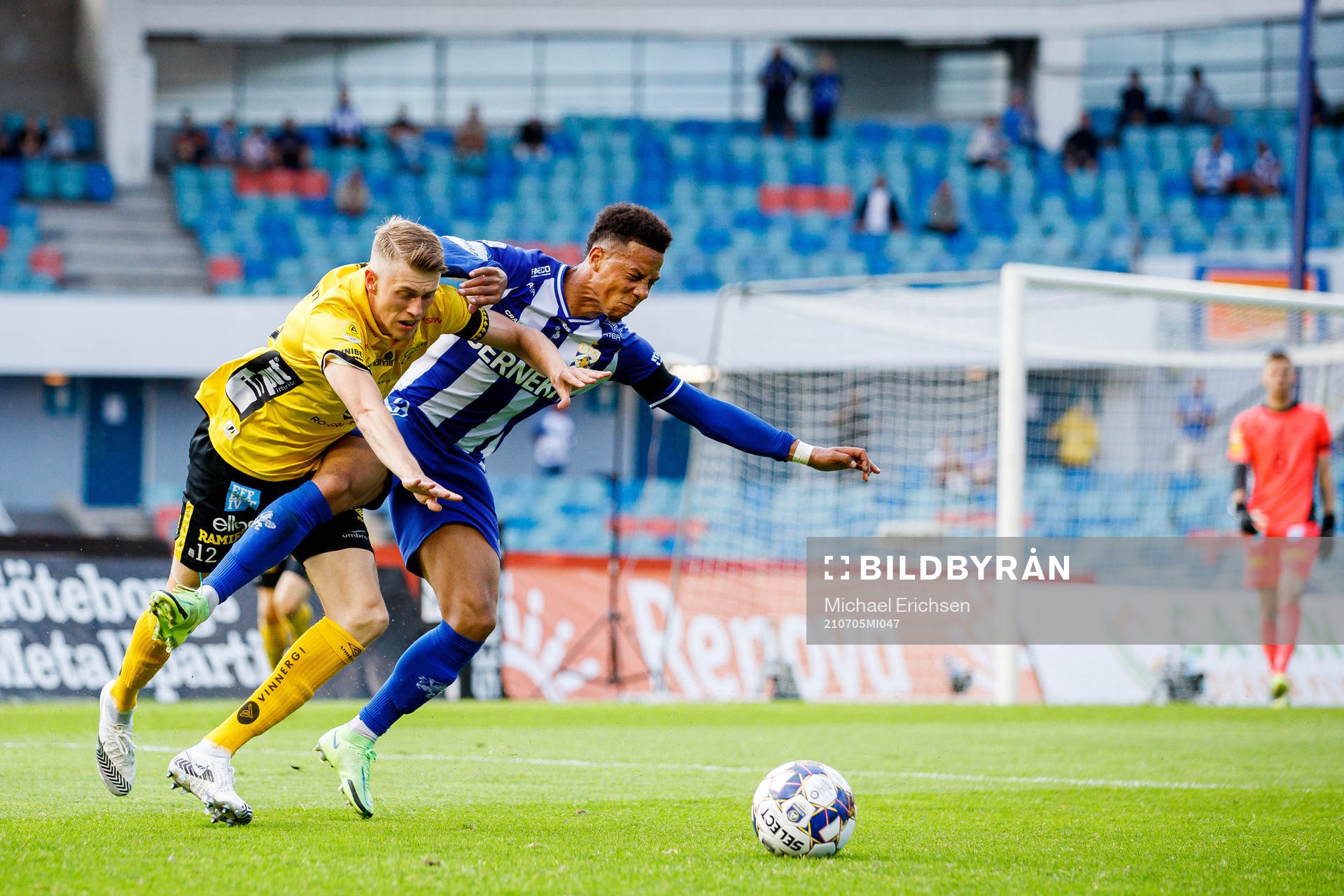 Elfsborgs Alexander Bernhadsson och IFK Göteborgs Tobias