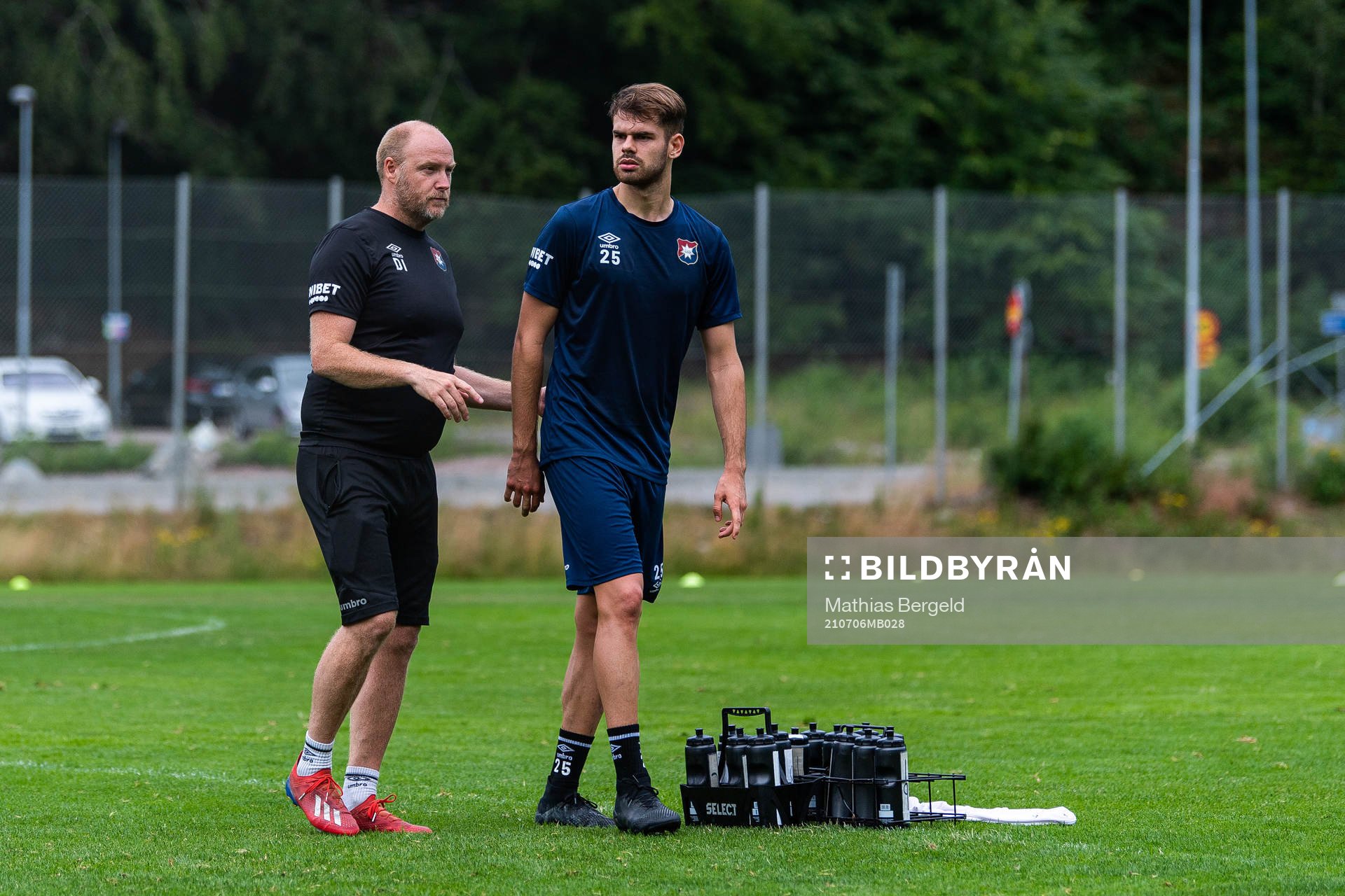 Tränare Dane Ivarsson och Peru Ruiz