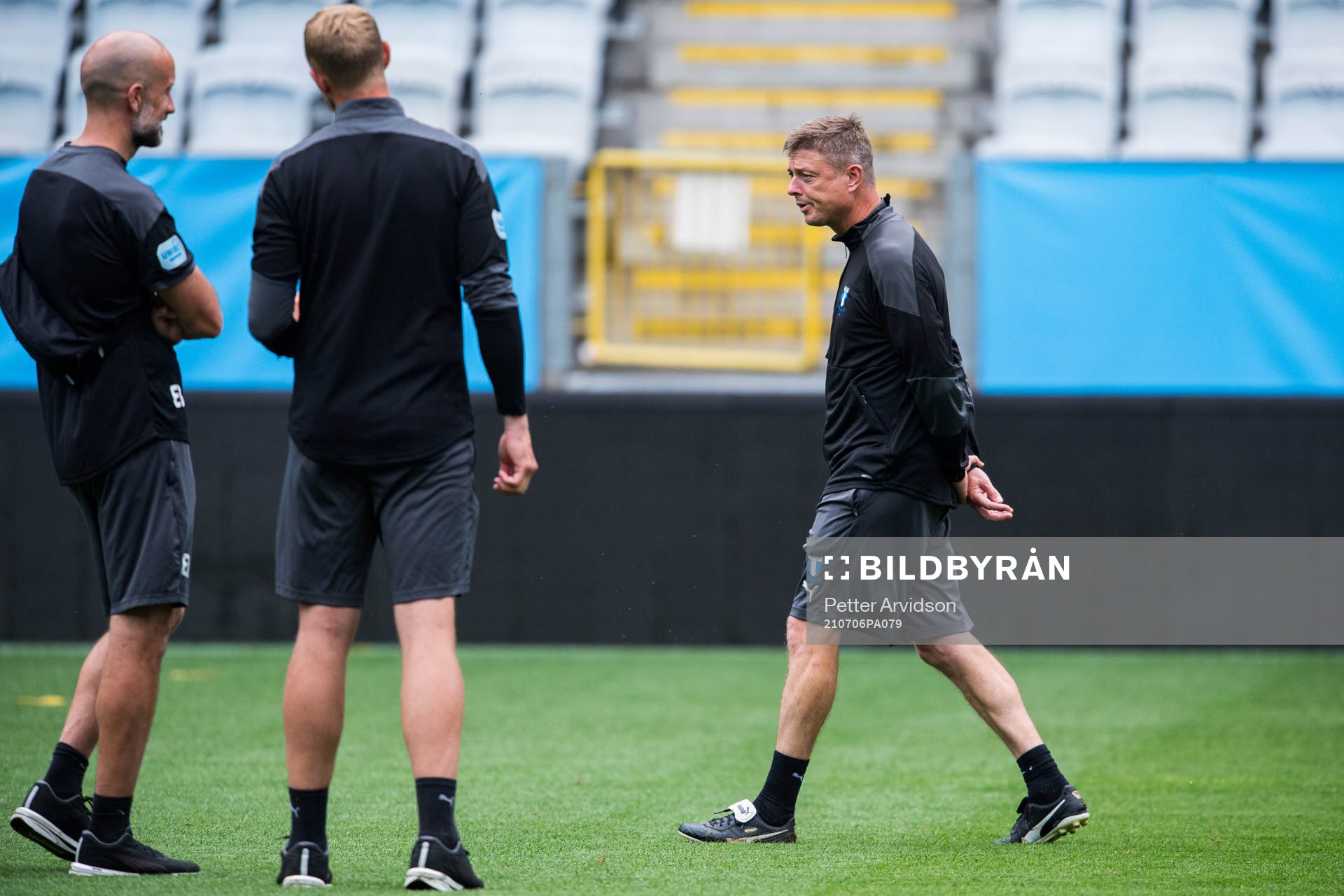 Jon Dahl Tomasson, head coach