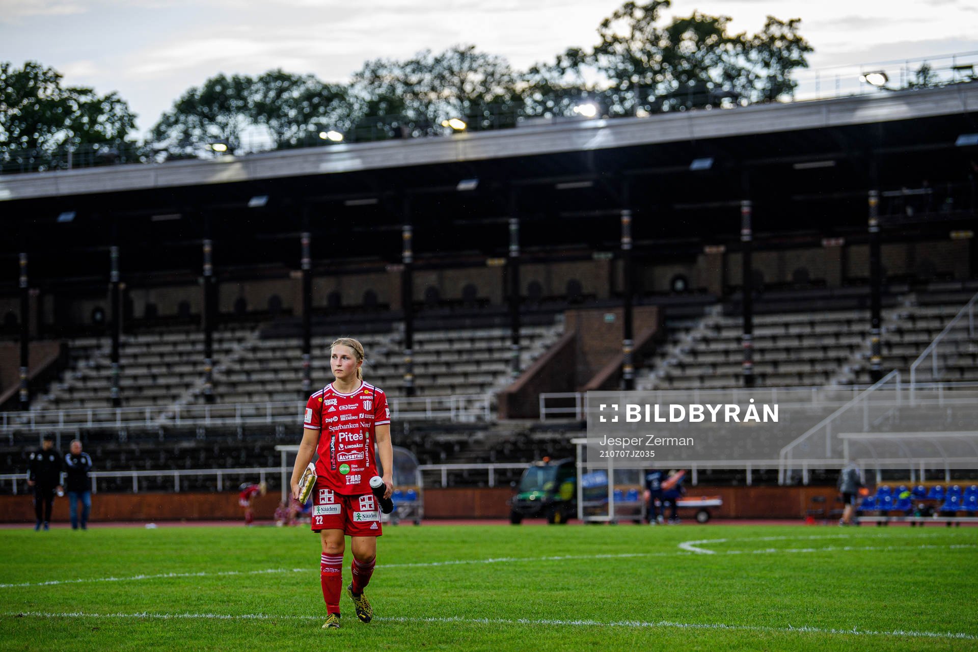 Piteås Olivia Wänglund deppar