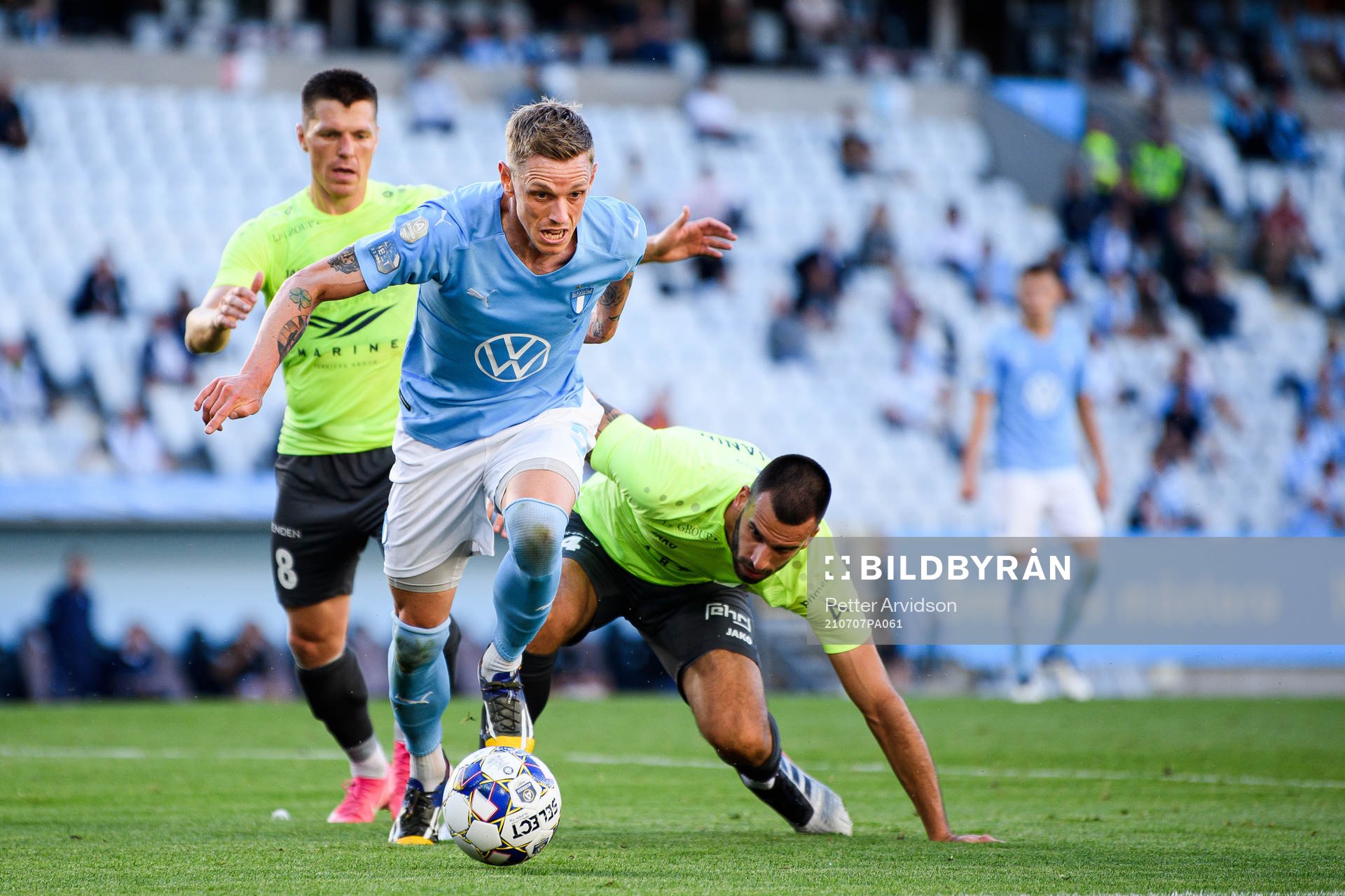 Sören Rieks of Malmö FF against Milos Vranjanin of Riga