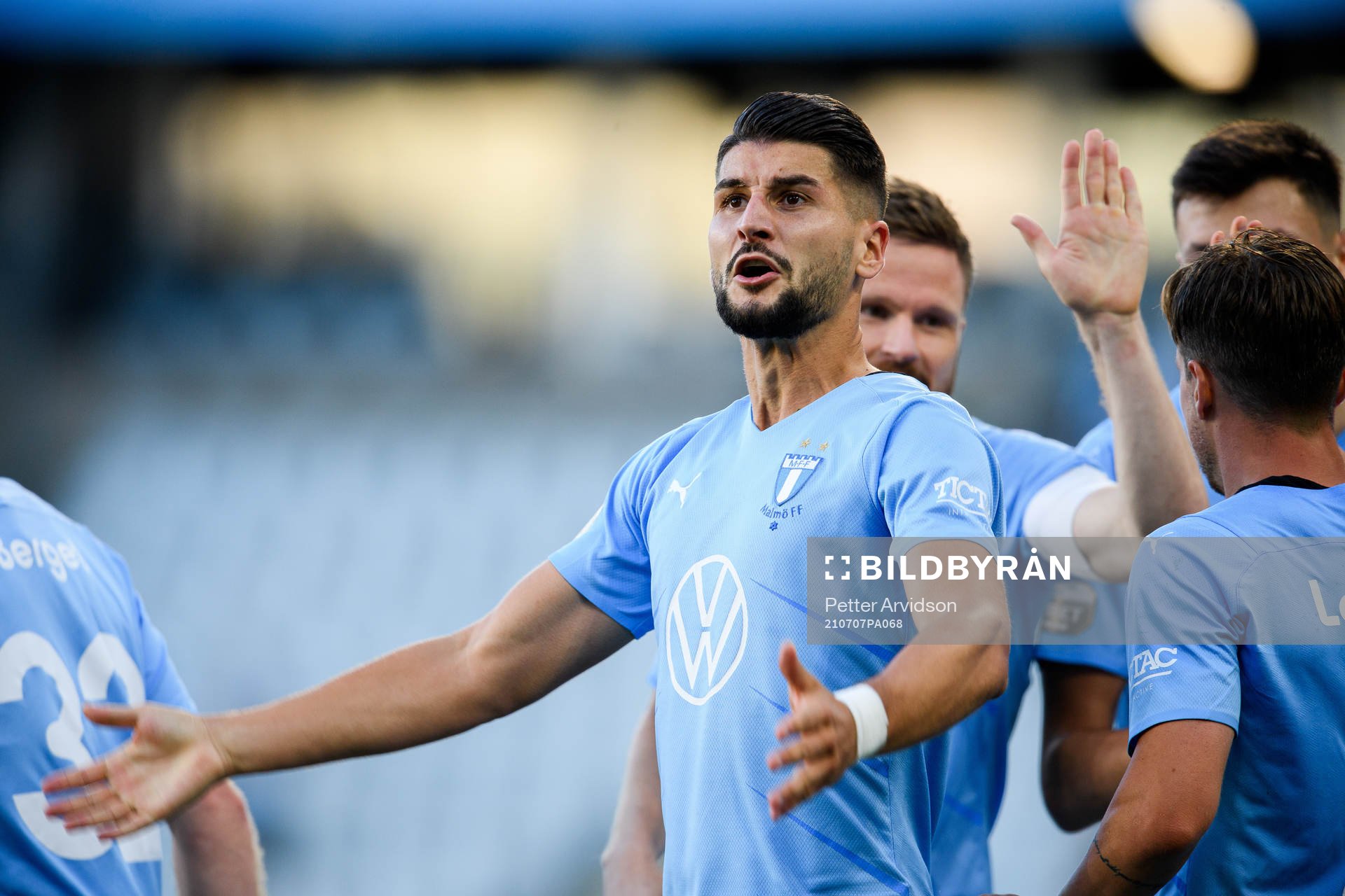 Antonio Colak of Malmö FF celebrates the 1-0 goal