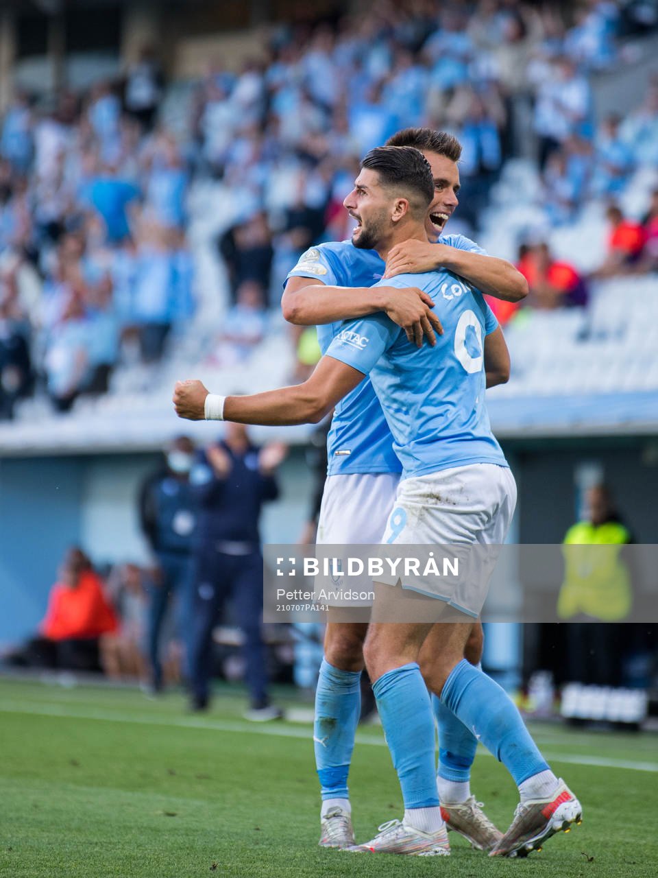 Antonio Colak of Malmö FF celebrate with Jonas Knudsen