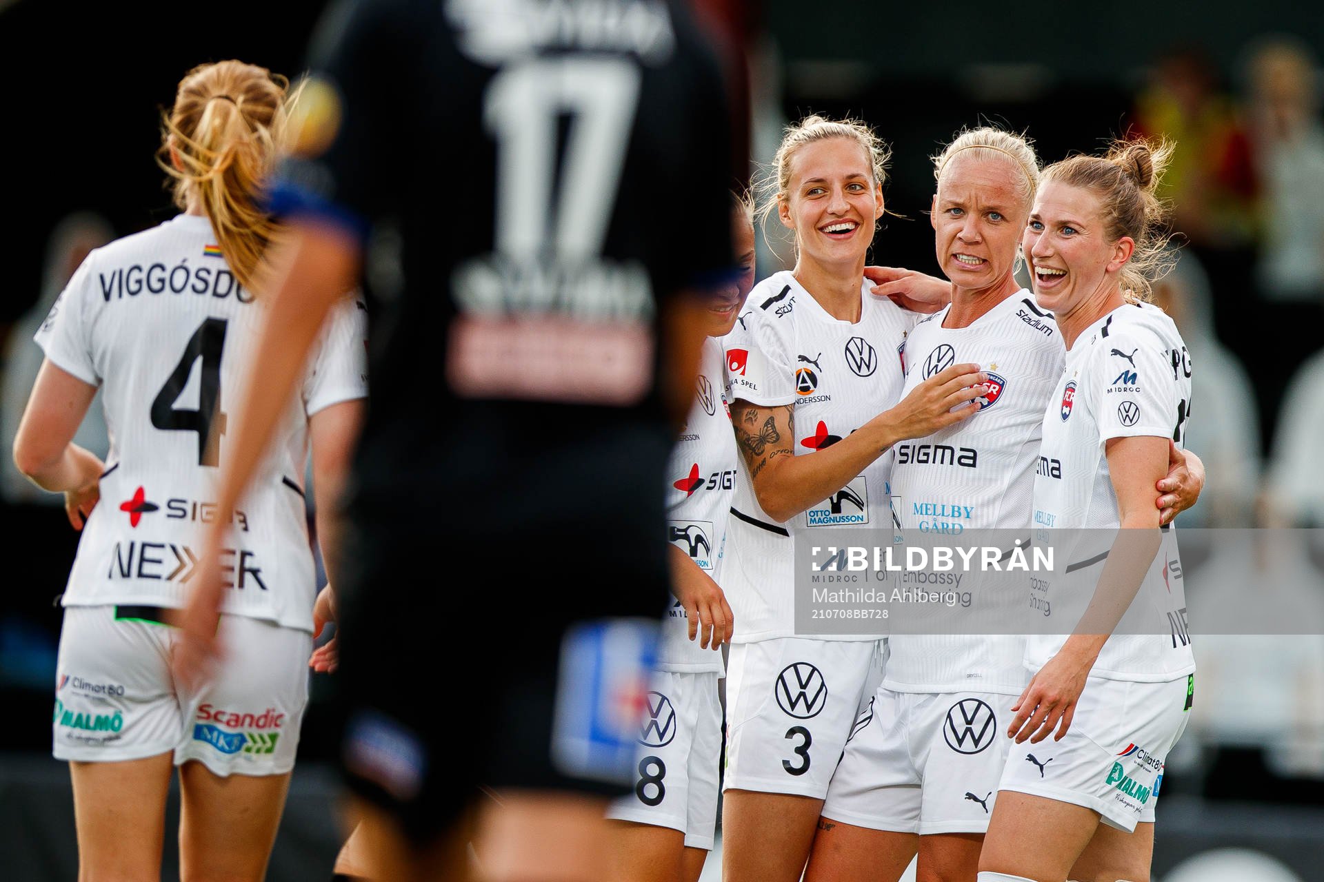 Rosengårds Nathalie Björn , Caroline Seger och Emma