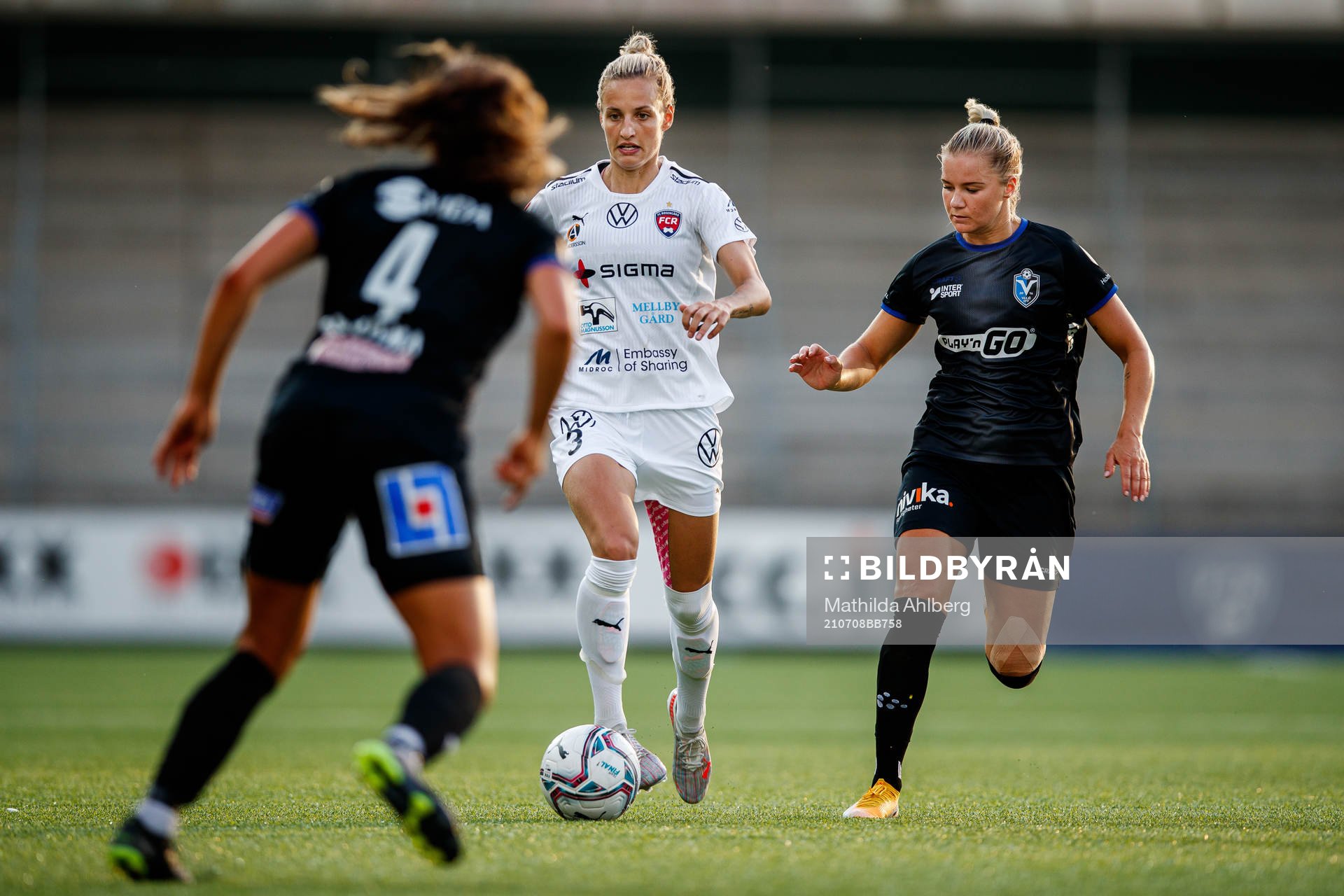 Rosengårds Nathalie Björn och Växjös Amanda Johnsson