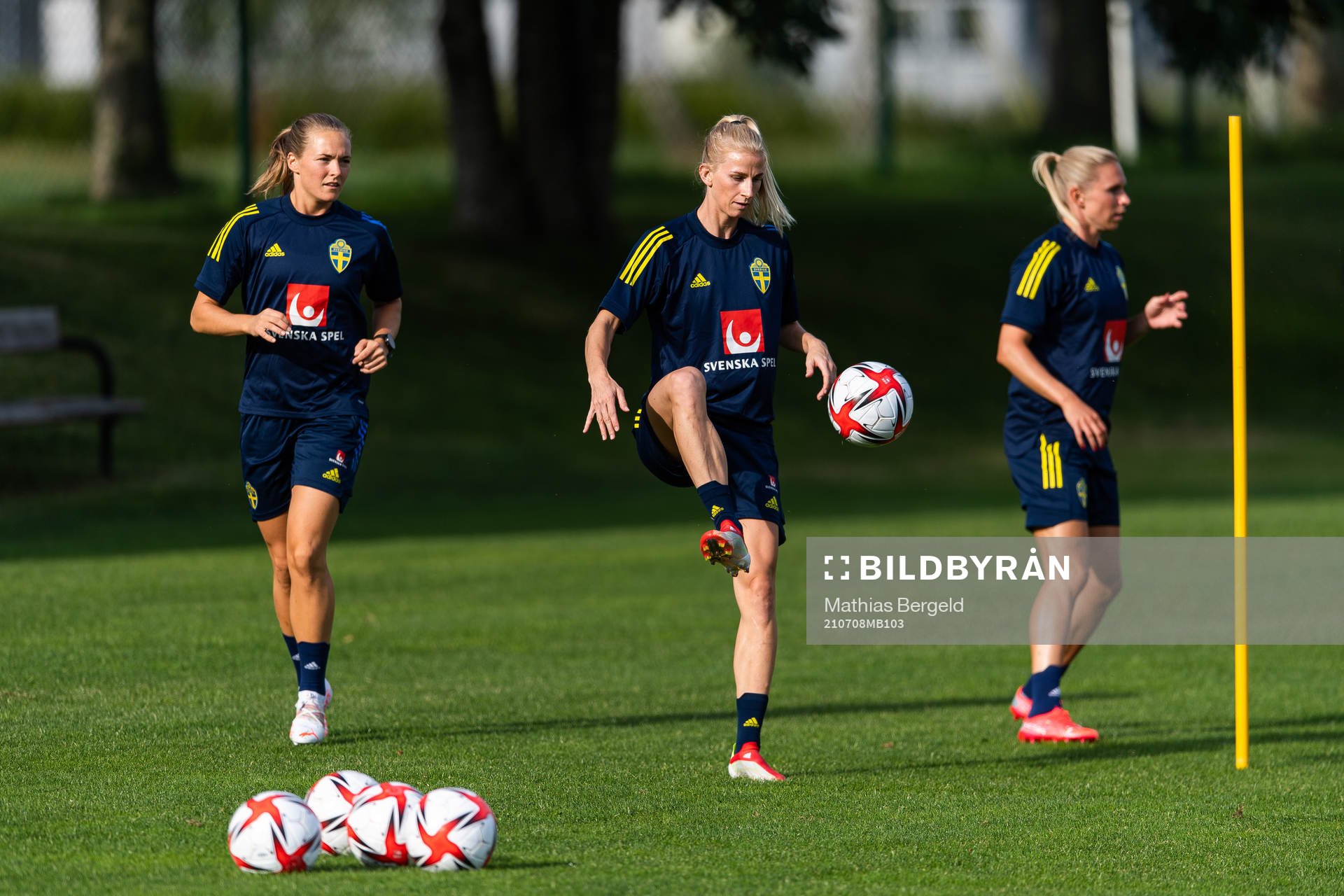 Magdalena Eriksson, Sofia Jakobsson och Jonna Andersson