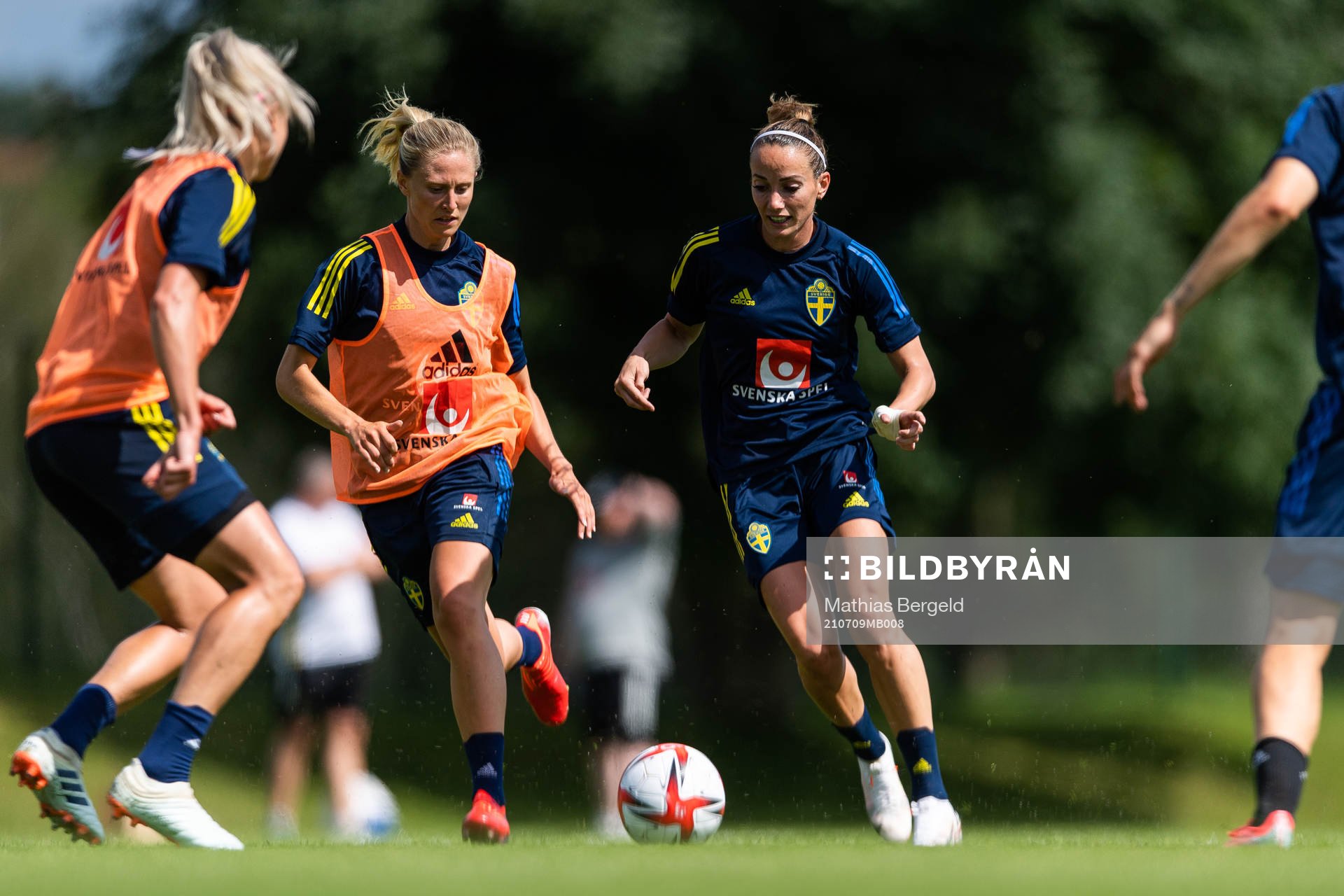 Rebecka Blomqvist och Kosovare Asllani
