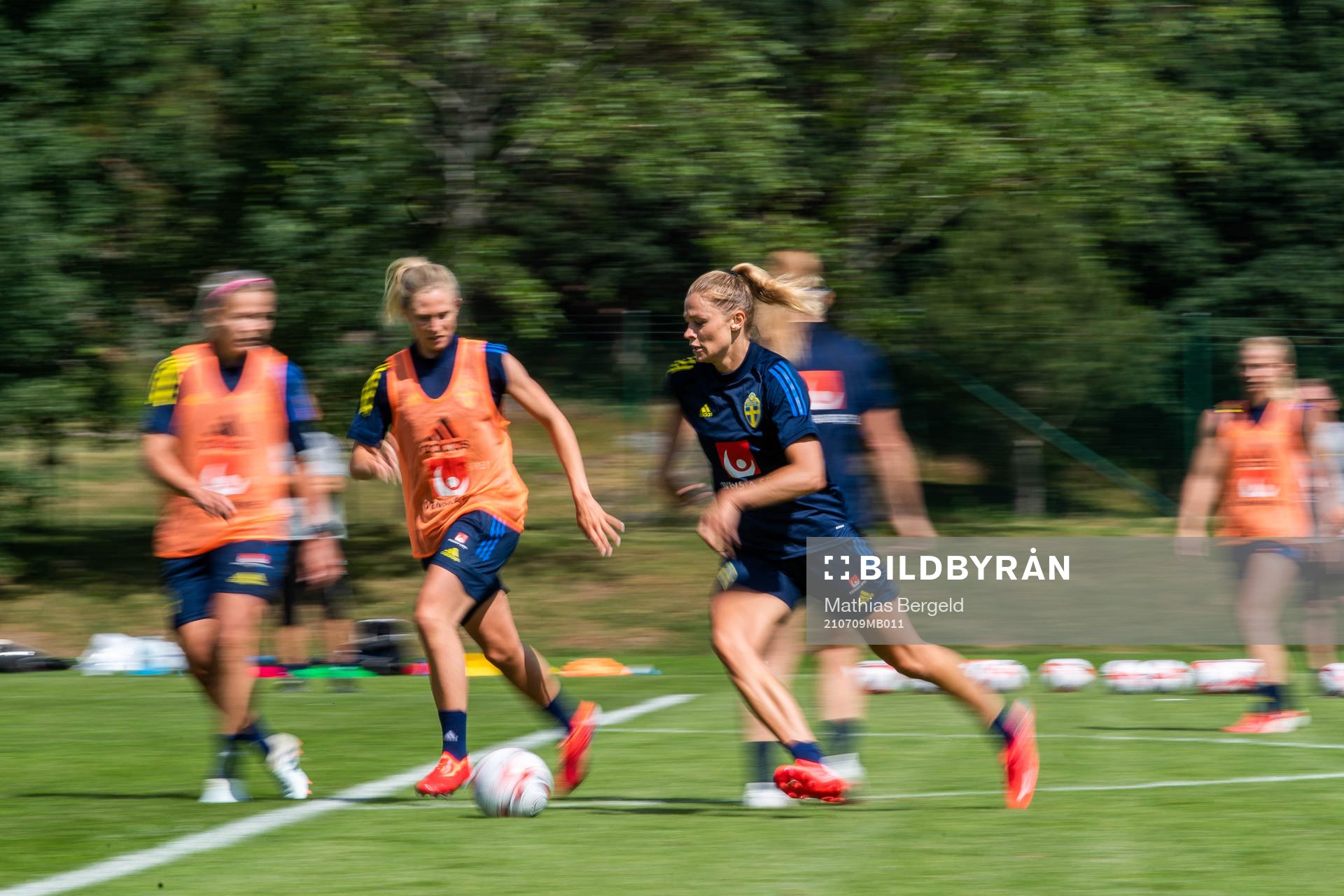 Rebecka Blomqvist och Fridolina Rolfö