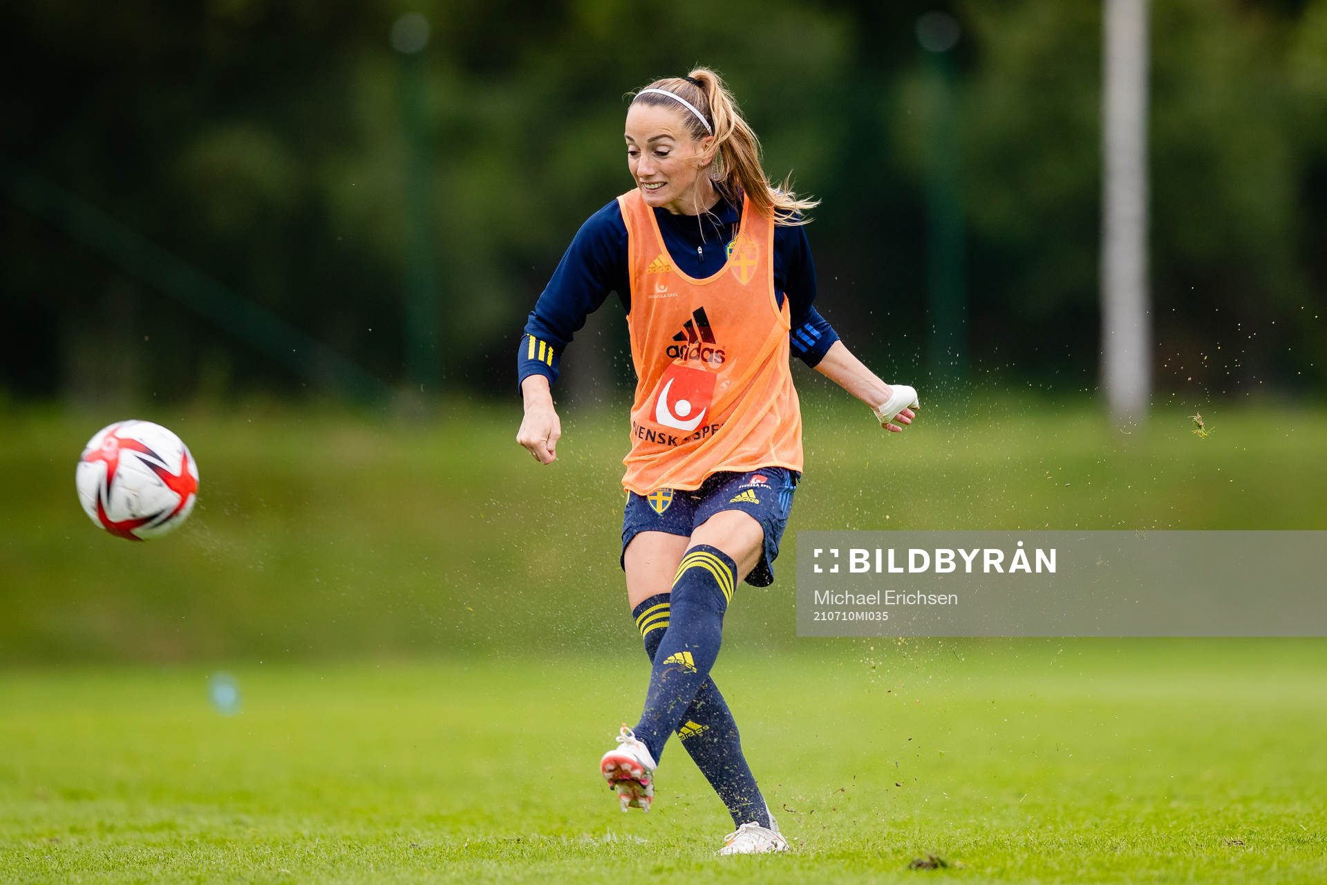 Kosovare Asllani
