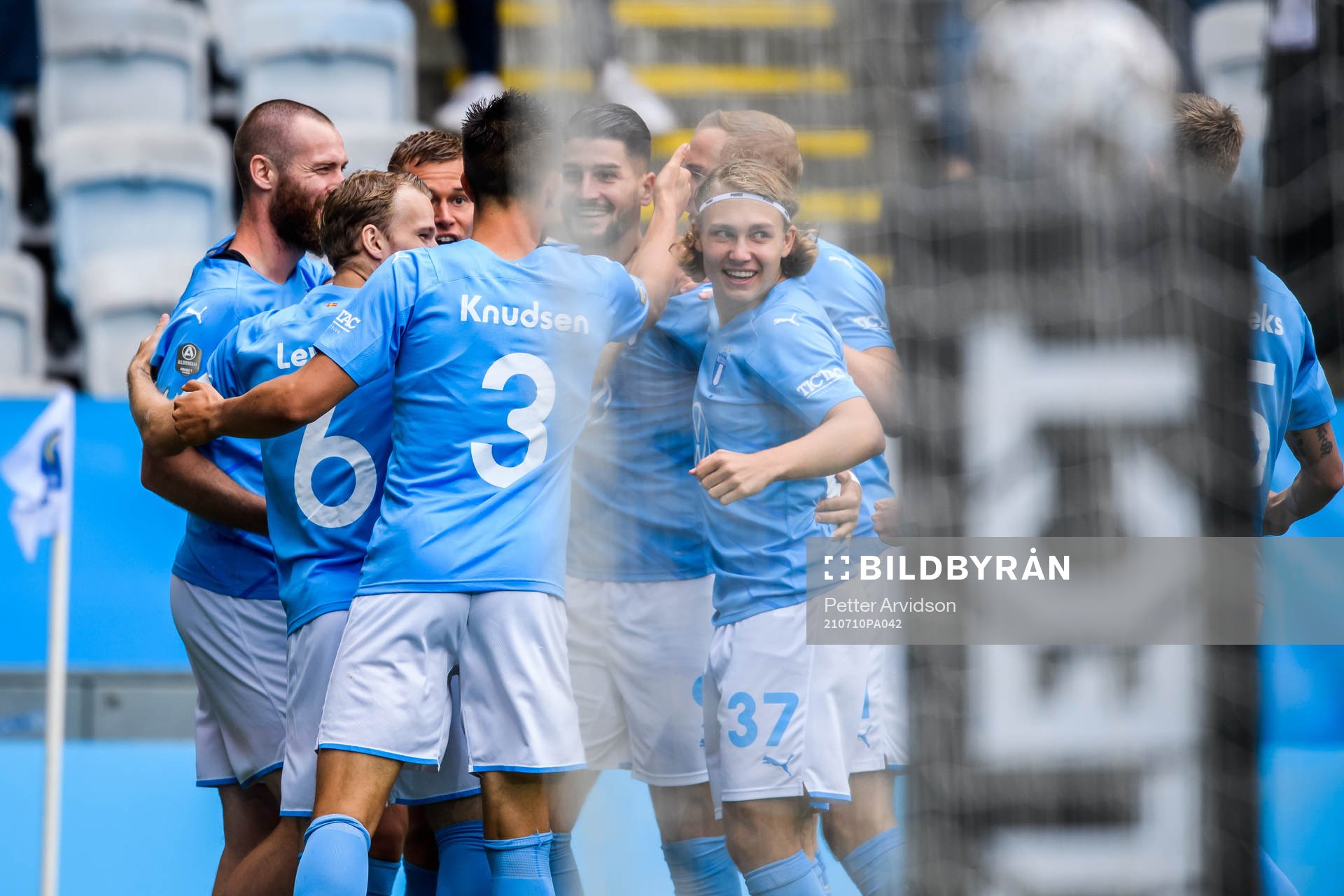 Malmö FFs spelare jublar