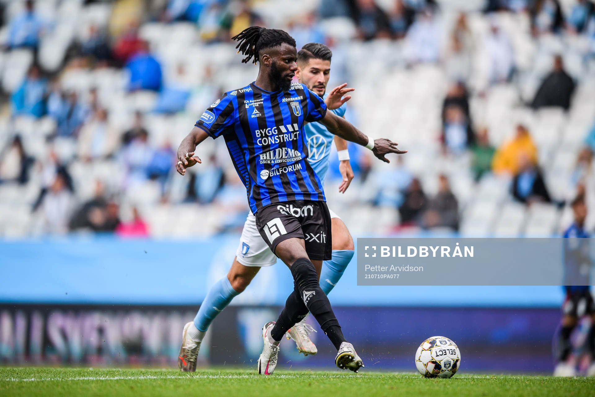 Sirius Joseph Colley och Malmö FFs Antonio Colak