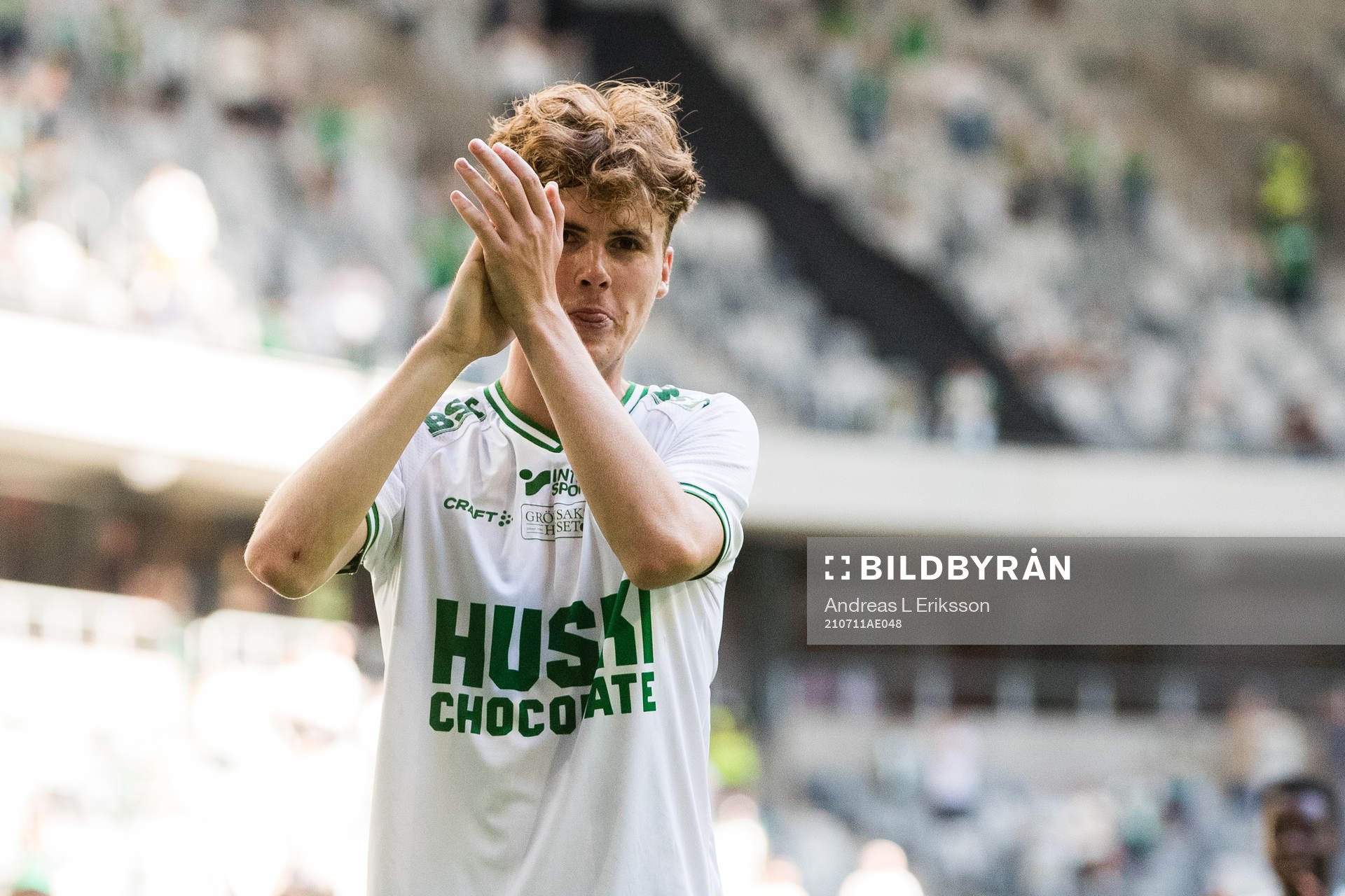 Hammarbys Williot Swedberg tackar publiken