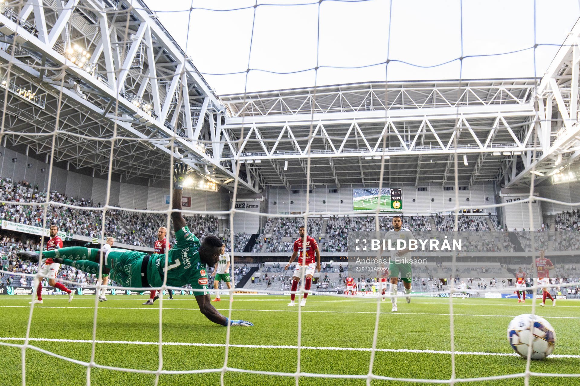 Hammarbys Gustav Ludwigson gör 5-1 för Hammarbys bakom